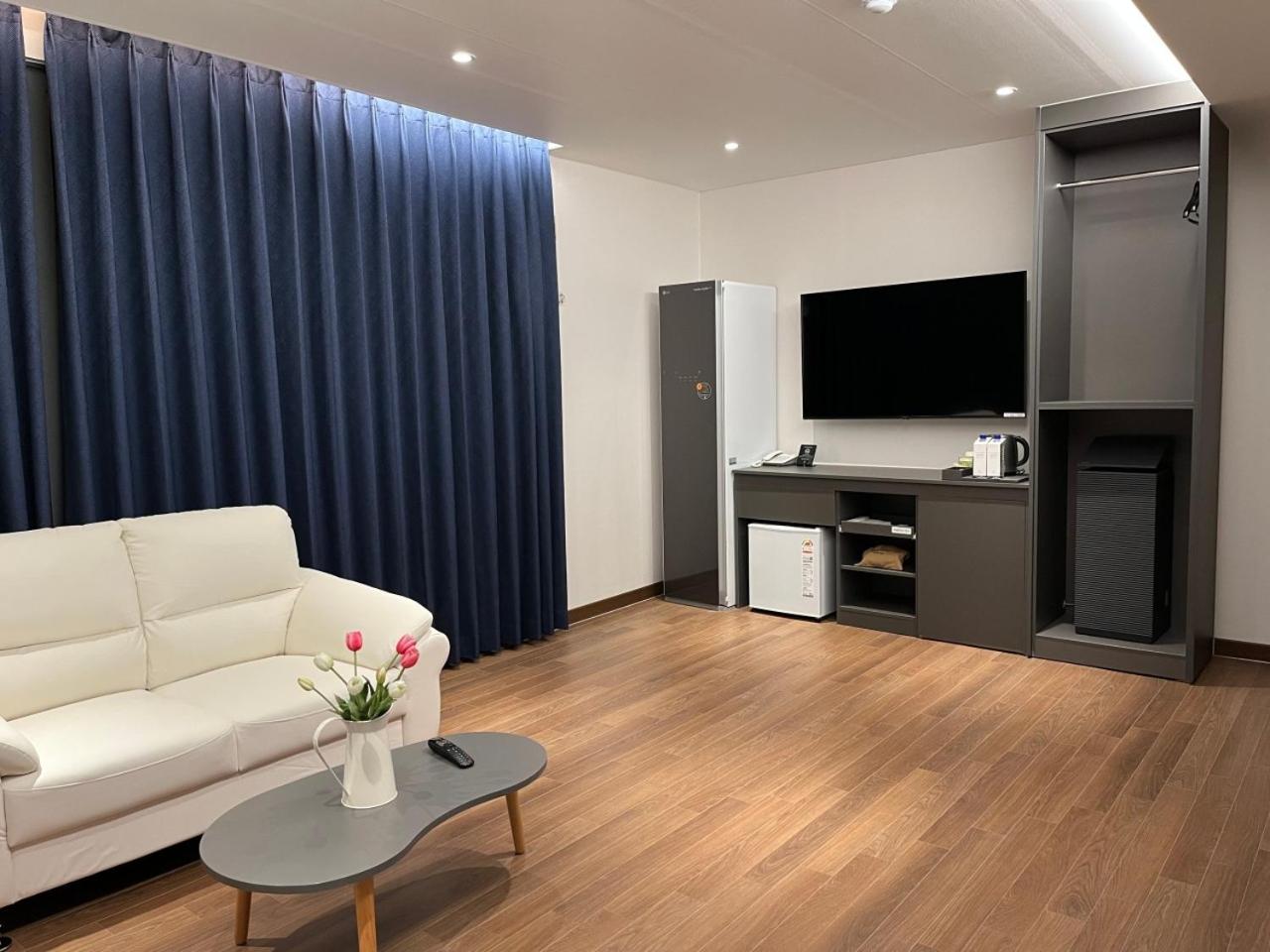Family Suite - Photo 4