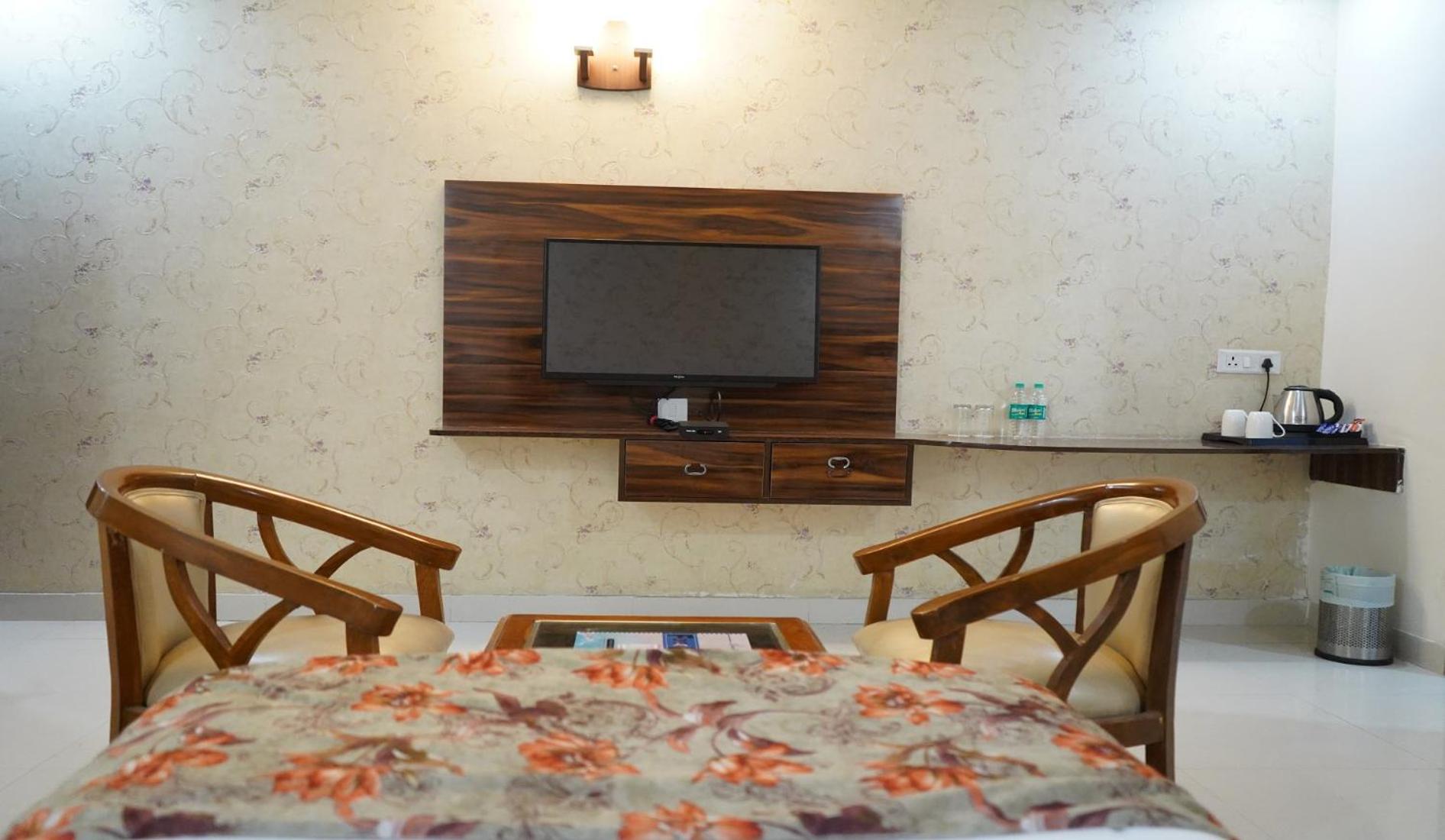 Deluxe Twin Room - Photo 5