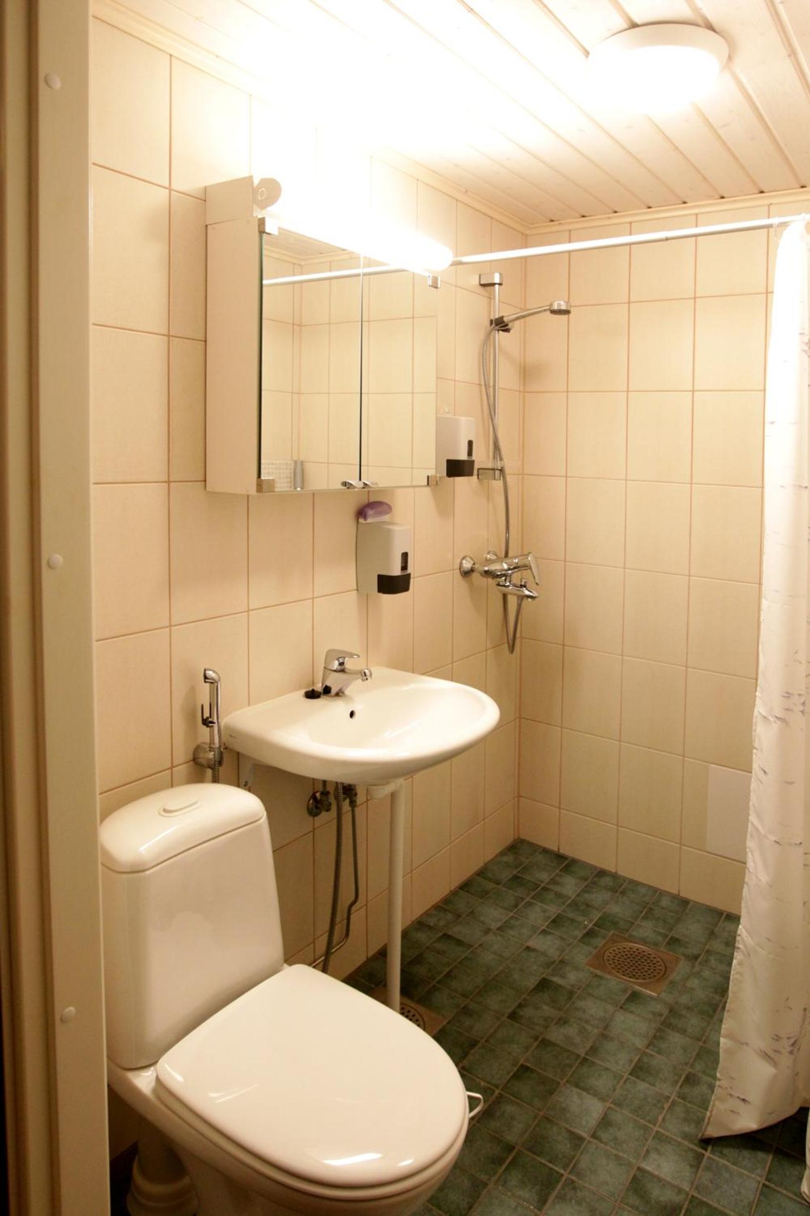 Standard Double or Twin Room photo 3