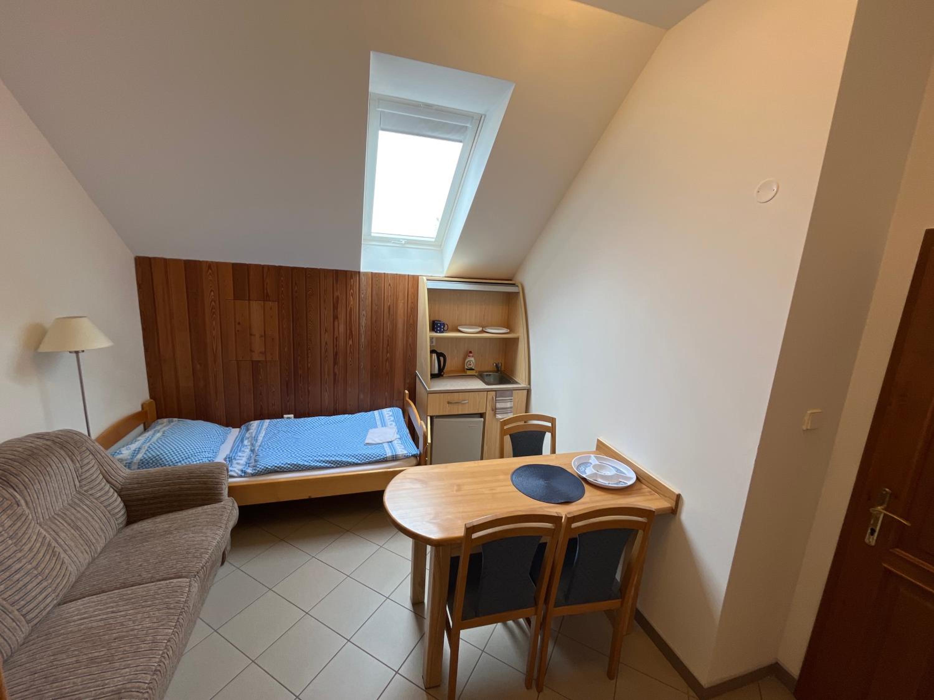 Triple Room with Bathroom photo 3