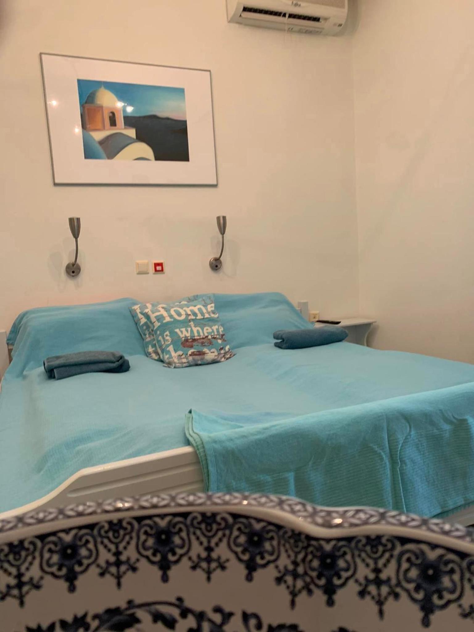 Large Double Room photo 1