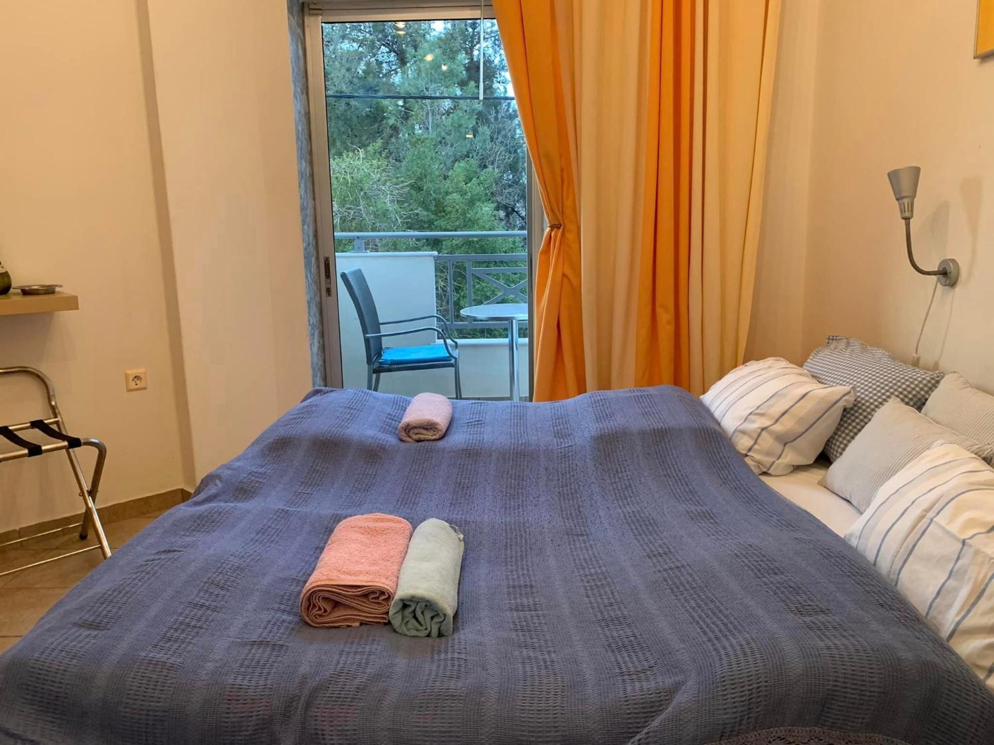 Apartment photo 2