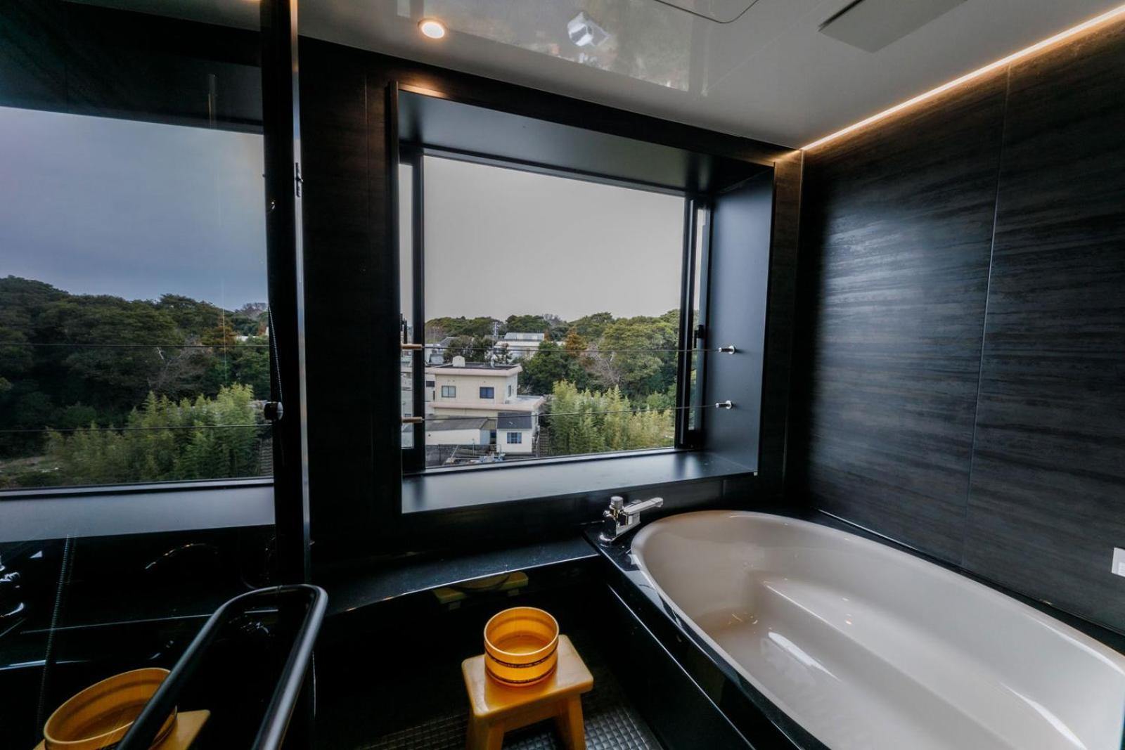 Deluxe Twin Room (6F) - Photo 2