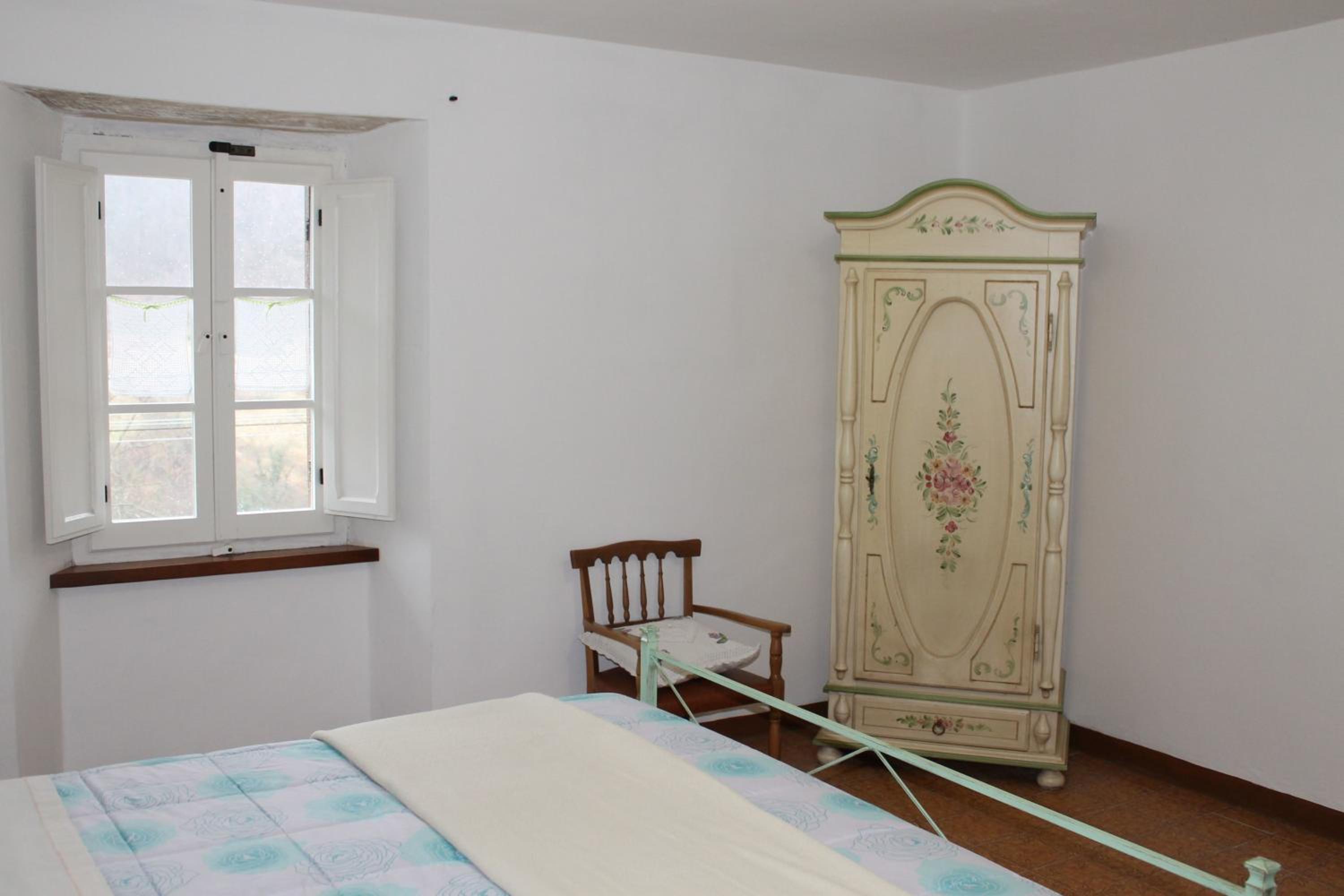 Double Room - Photo 8
