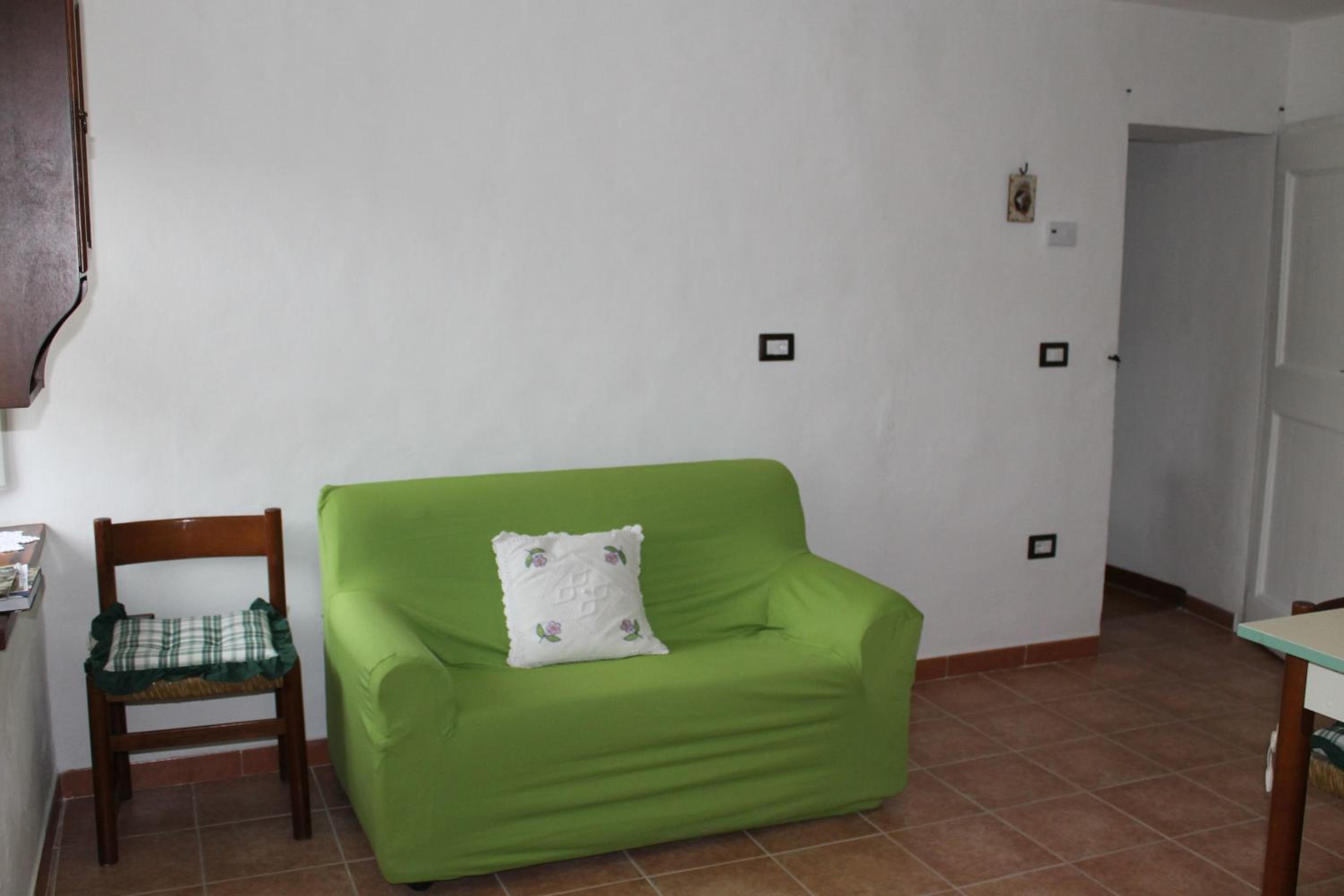 Double Room - Photo 4
