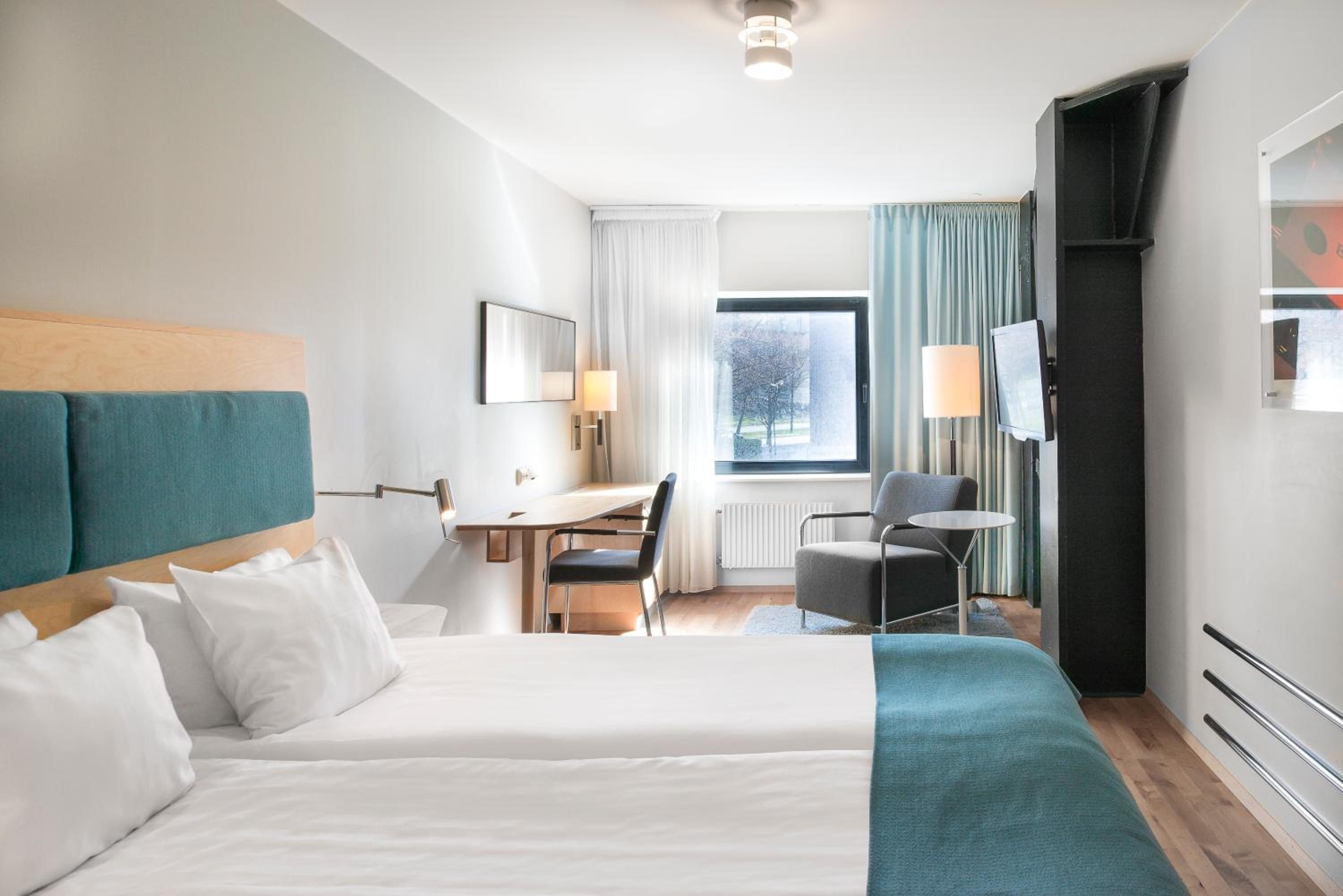 Standard Double or Twin Room - Photo 1