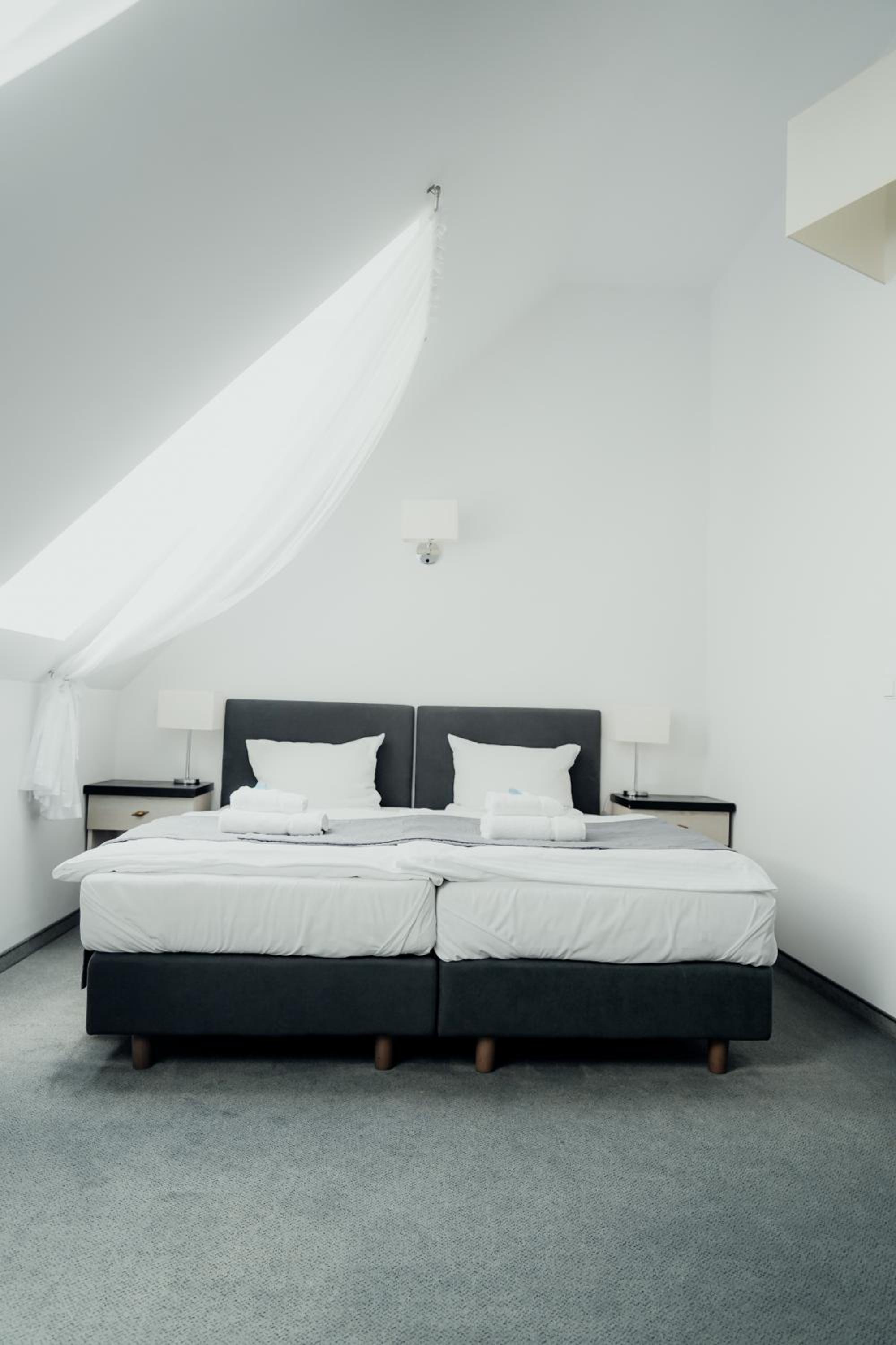 Standard Double Room - Photo 1