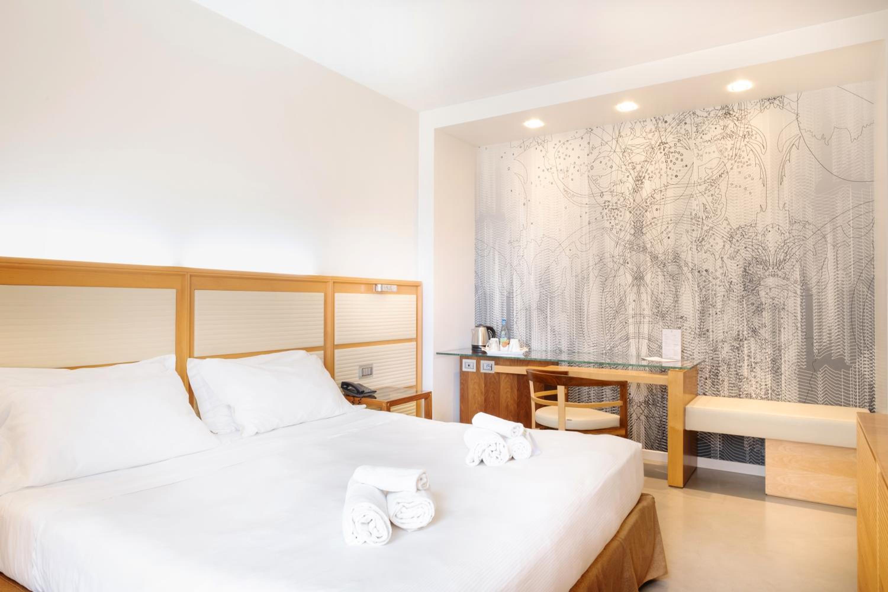 Superior Double Room - Photo 6