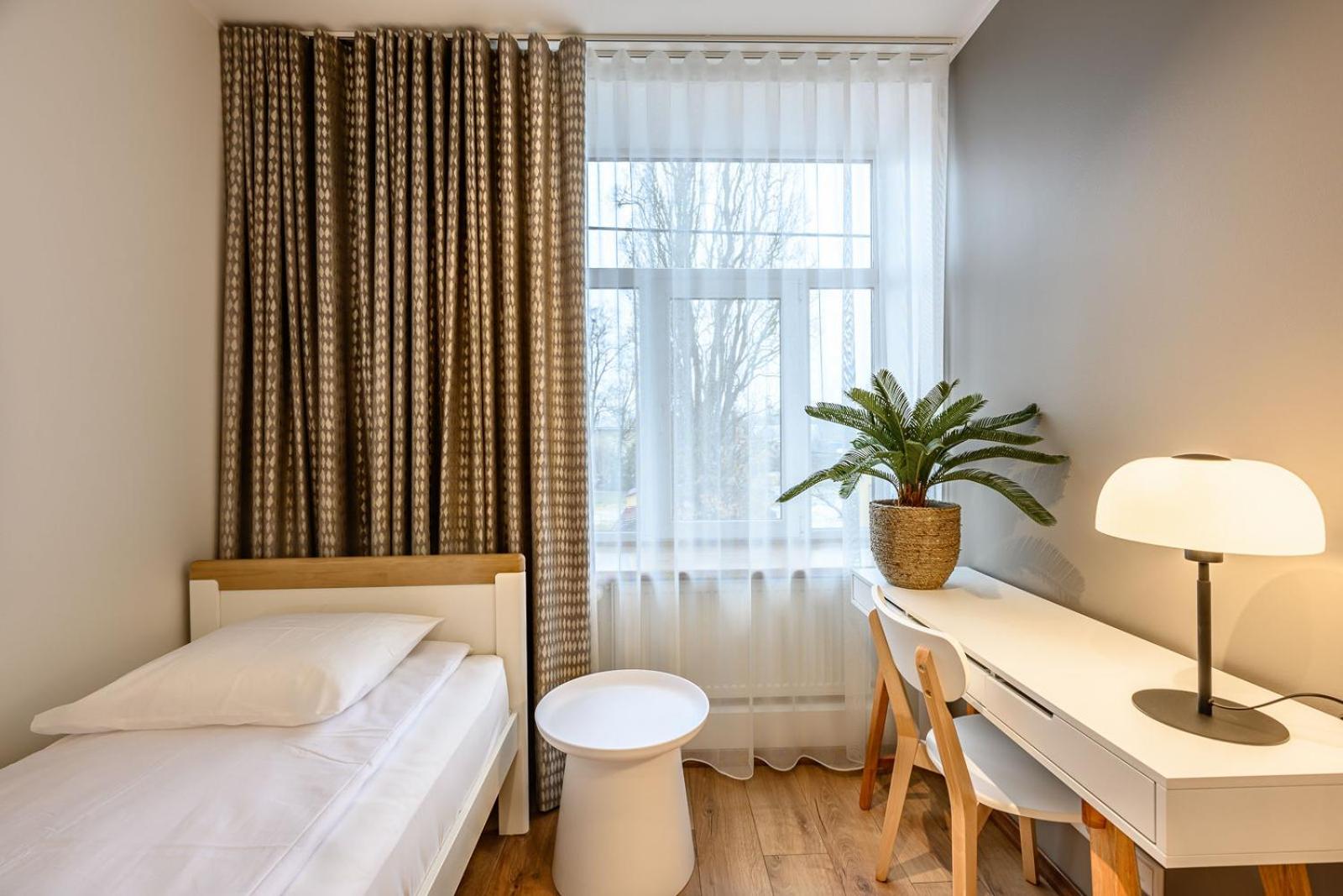 Deluxe Quadruple Room - Photo 9