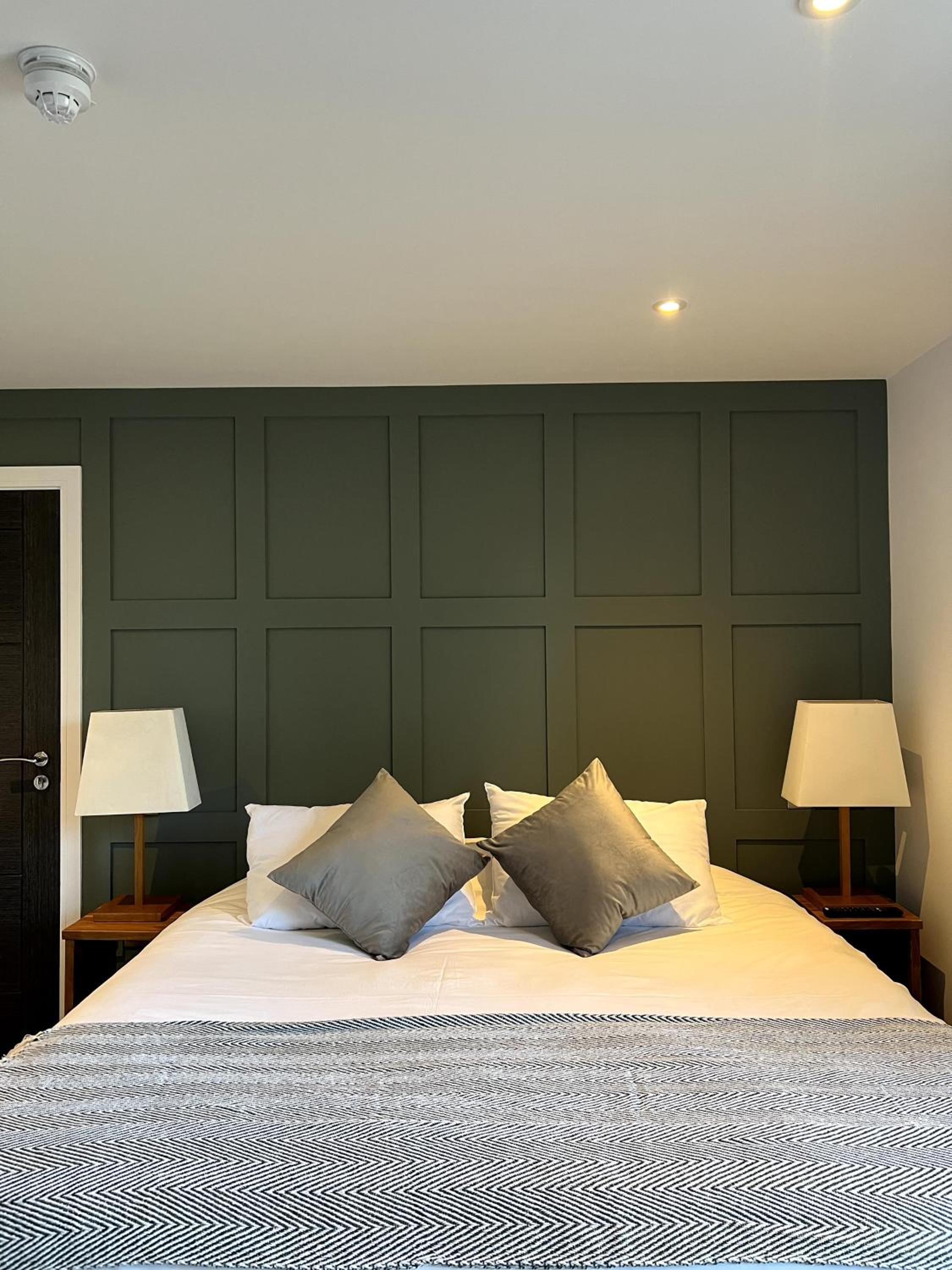 Superior Queen Room