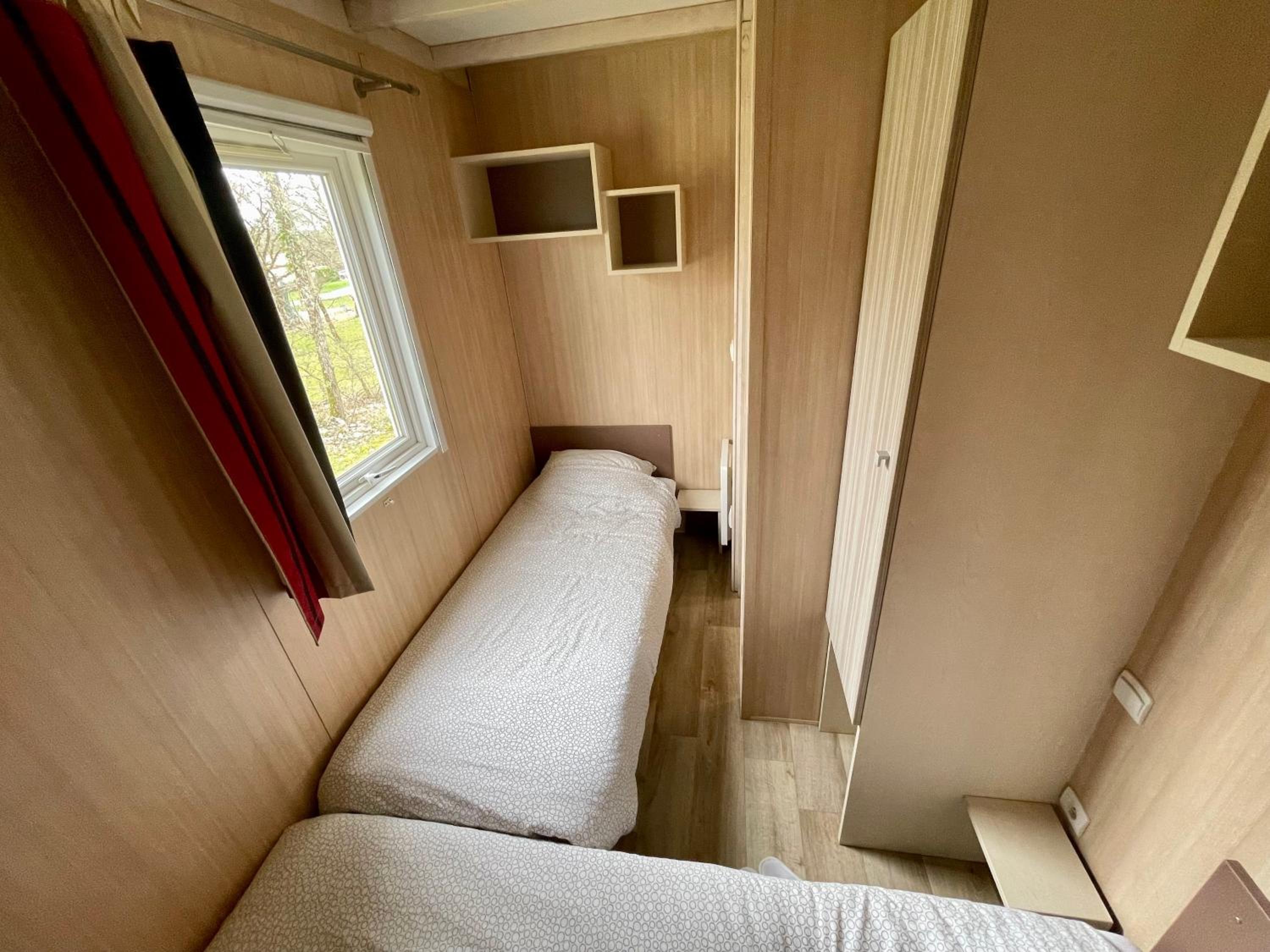 Two-Bedroom Chalet photo 3