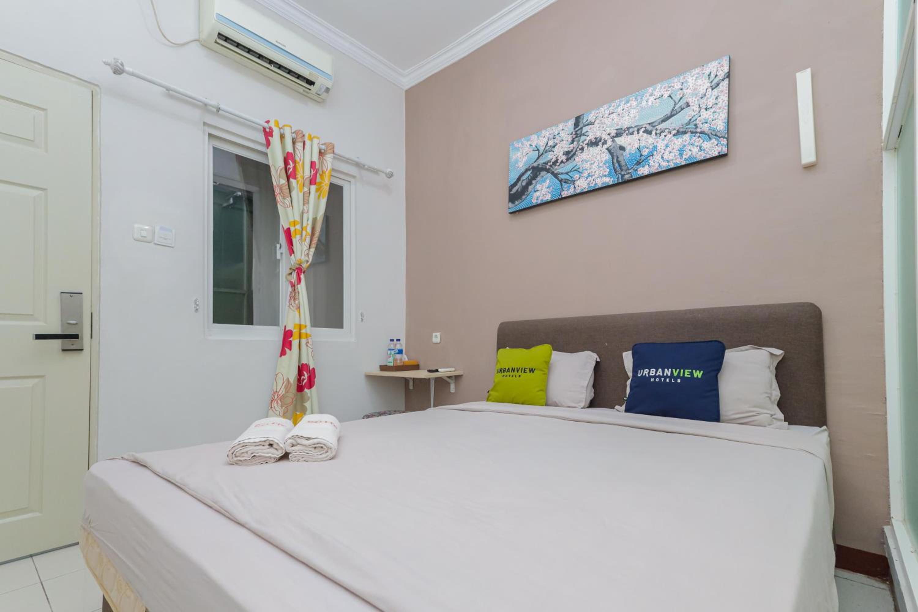 Deluxe Room - Photo 4