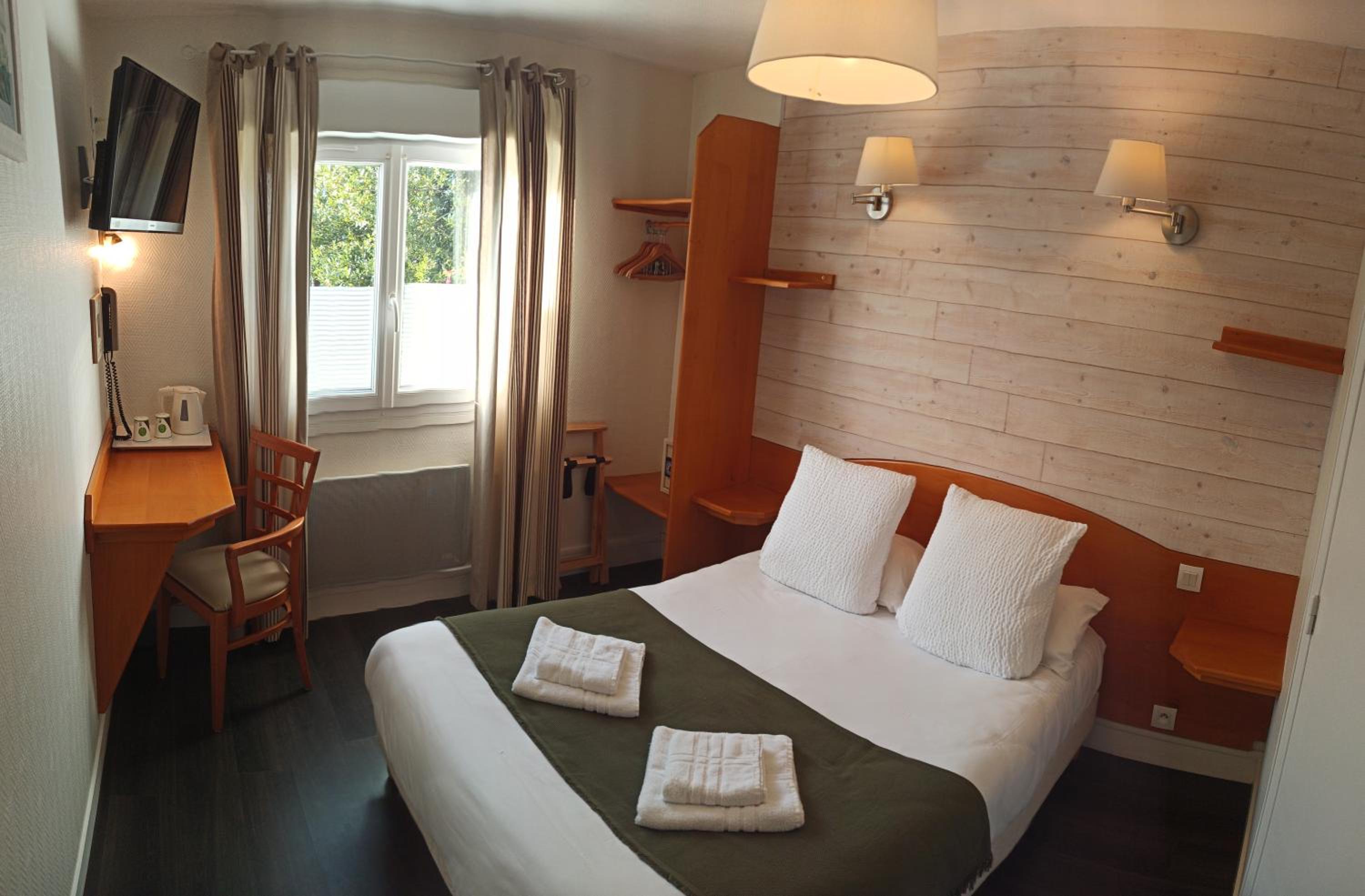 Economy Double Room - First Floor photo 2