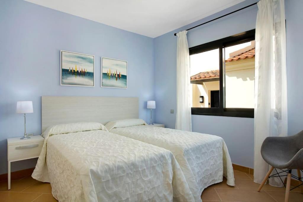Three-Bedroom Villa photo 3