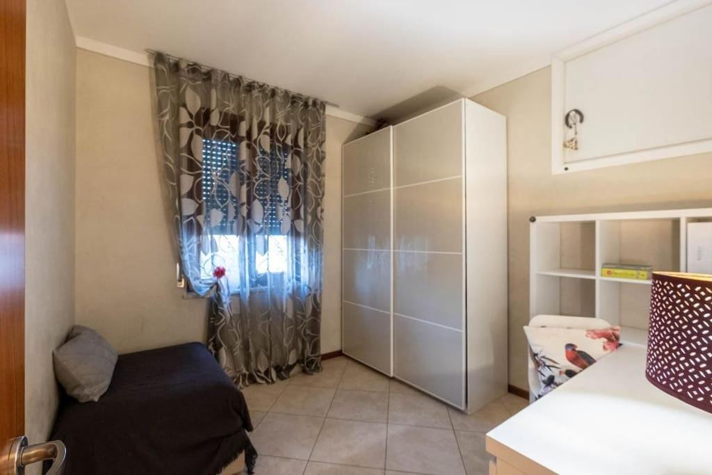 Three-Bedroom Apartment photo 1