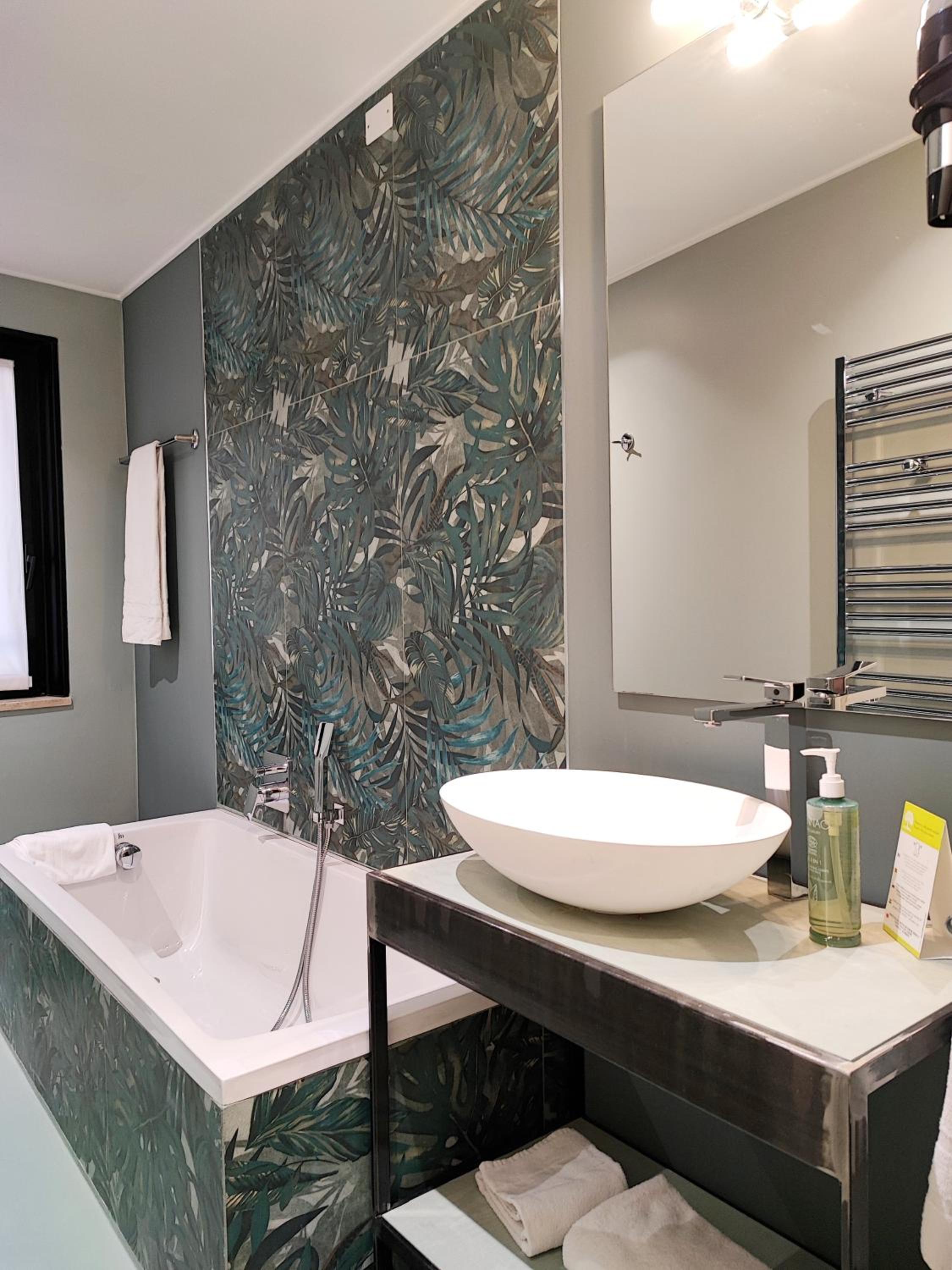 Superior Double or Twin Room photo 3