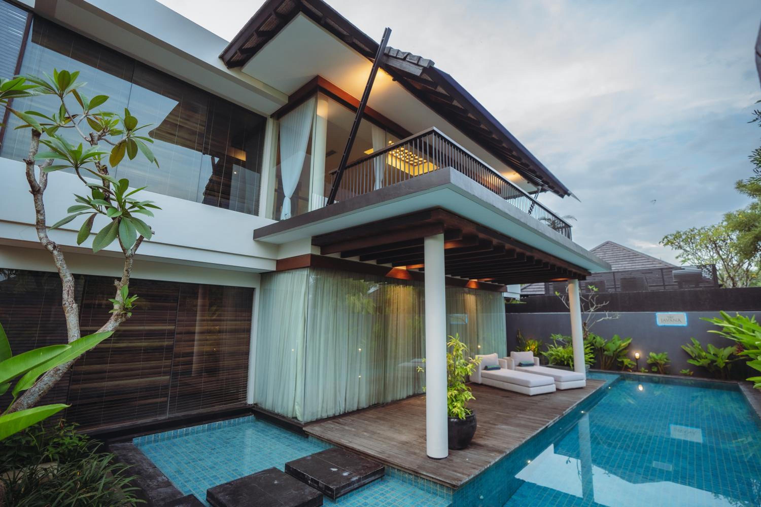 Available room