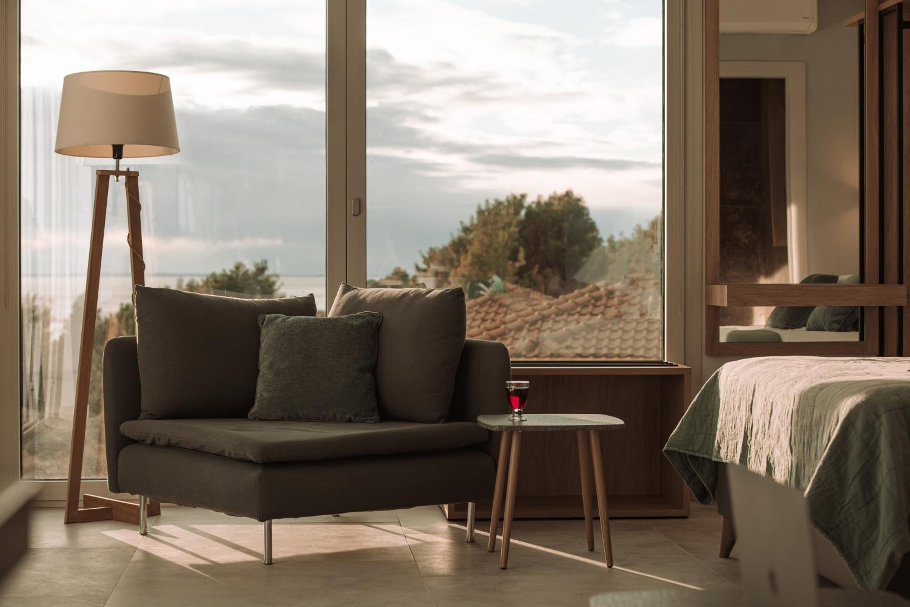 Superior King Suite