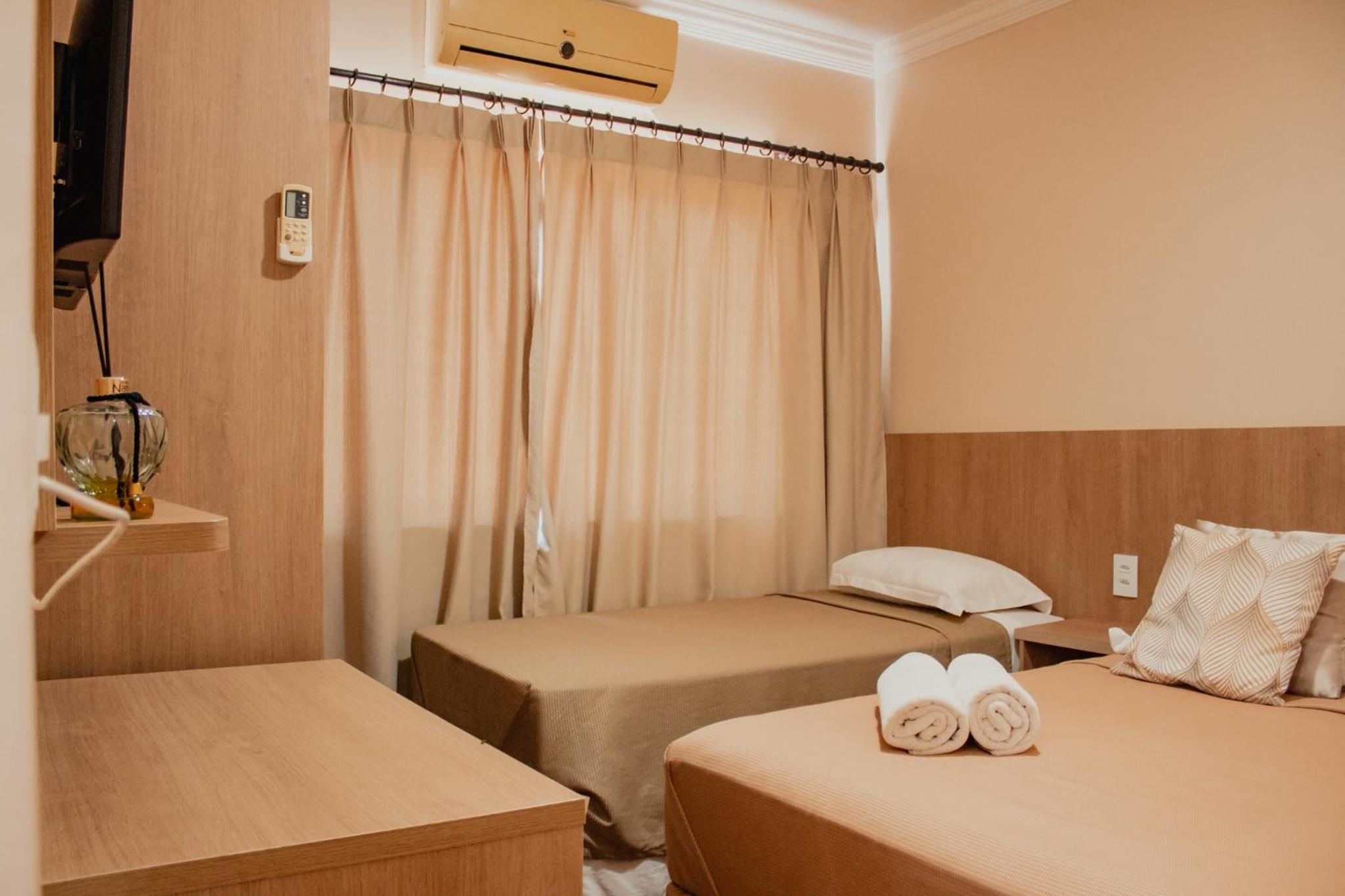 Triple Room with Private Bathroom photo 2