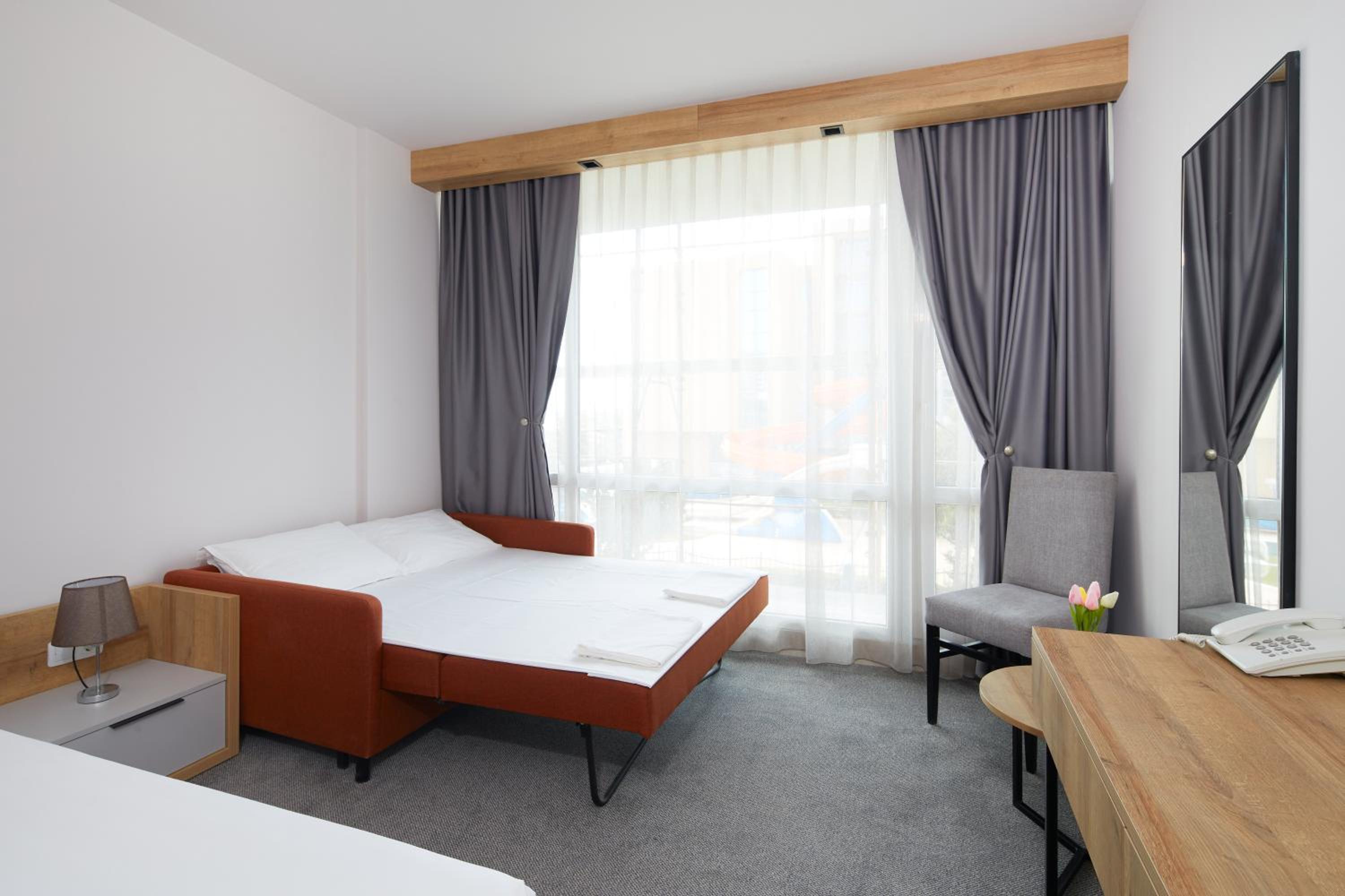 Standard Double Room - Photo 7