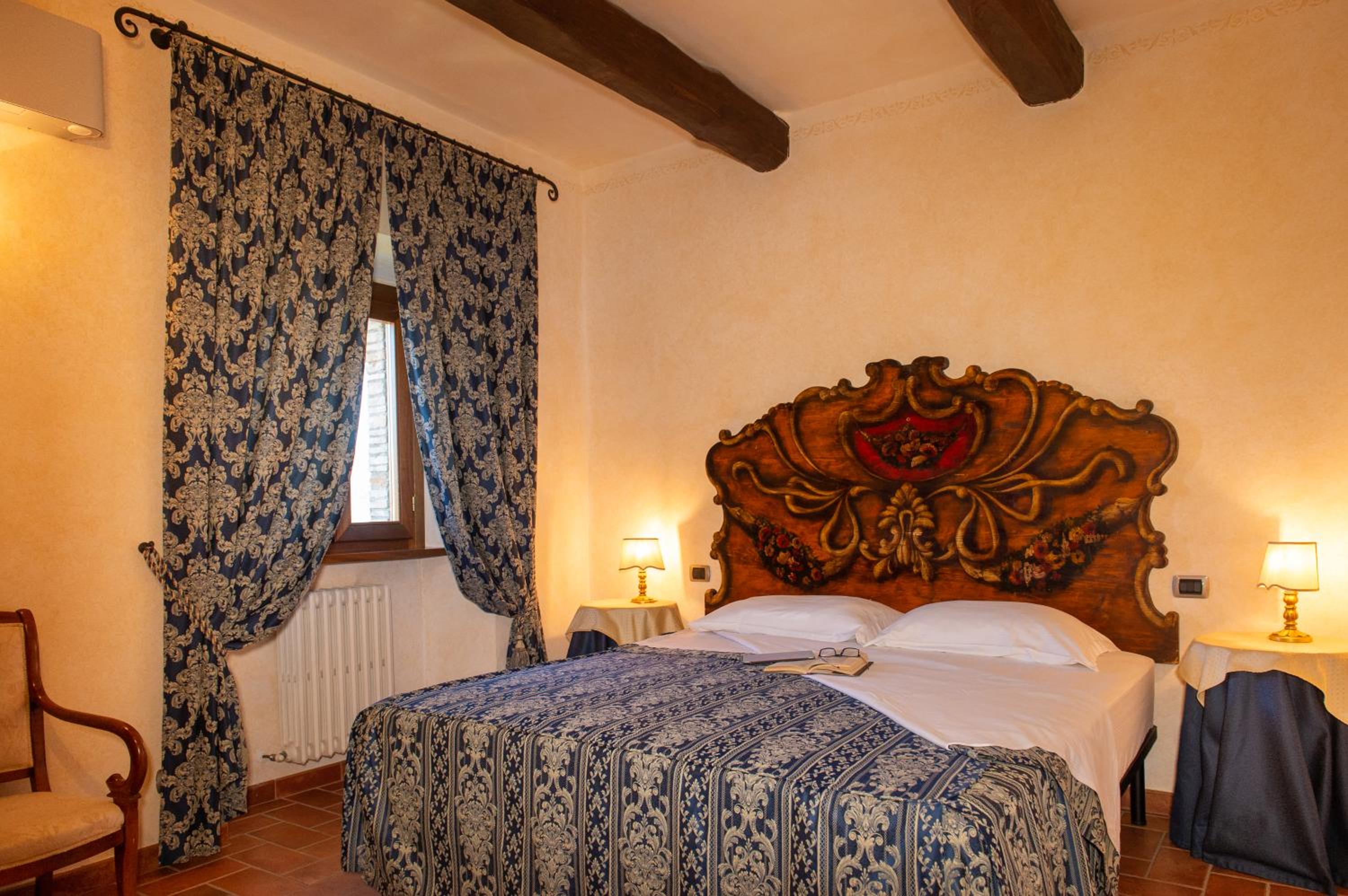 One-Bedroom Apartment (2 Adults)