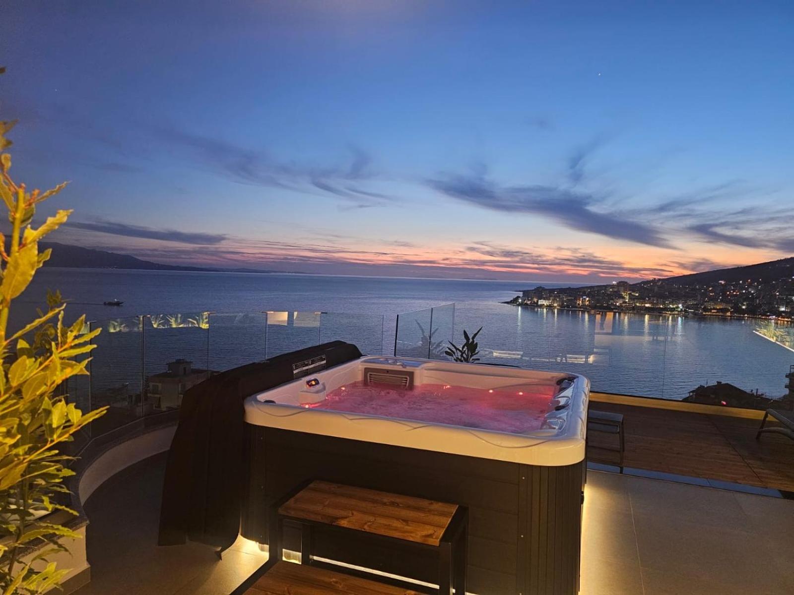 Superior King Suite