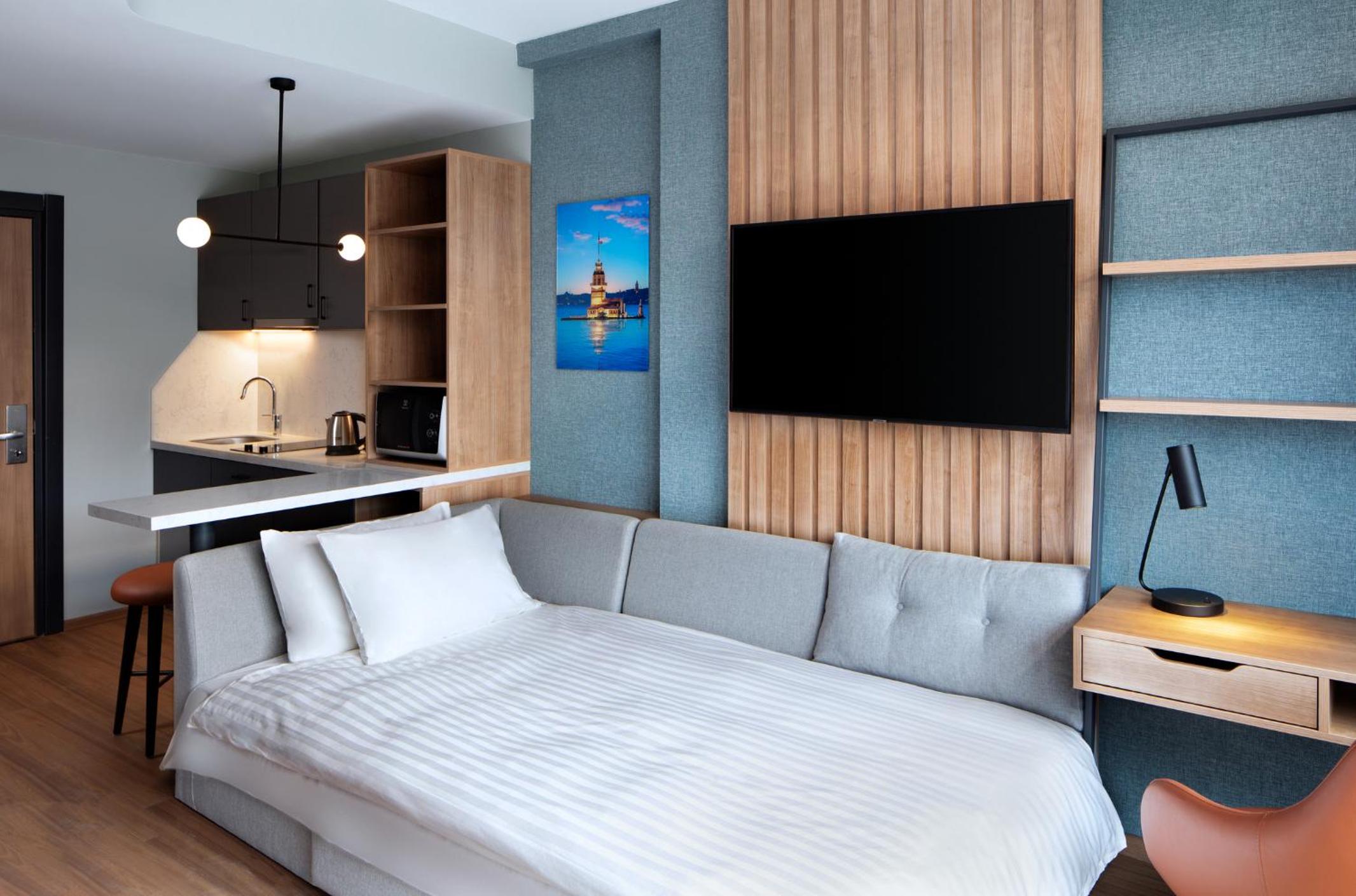 Queen Studio with Sofa Bed