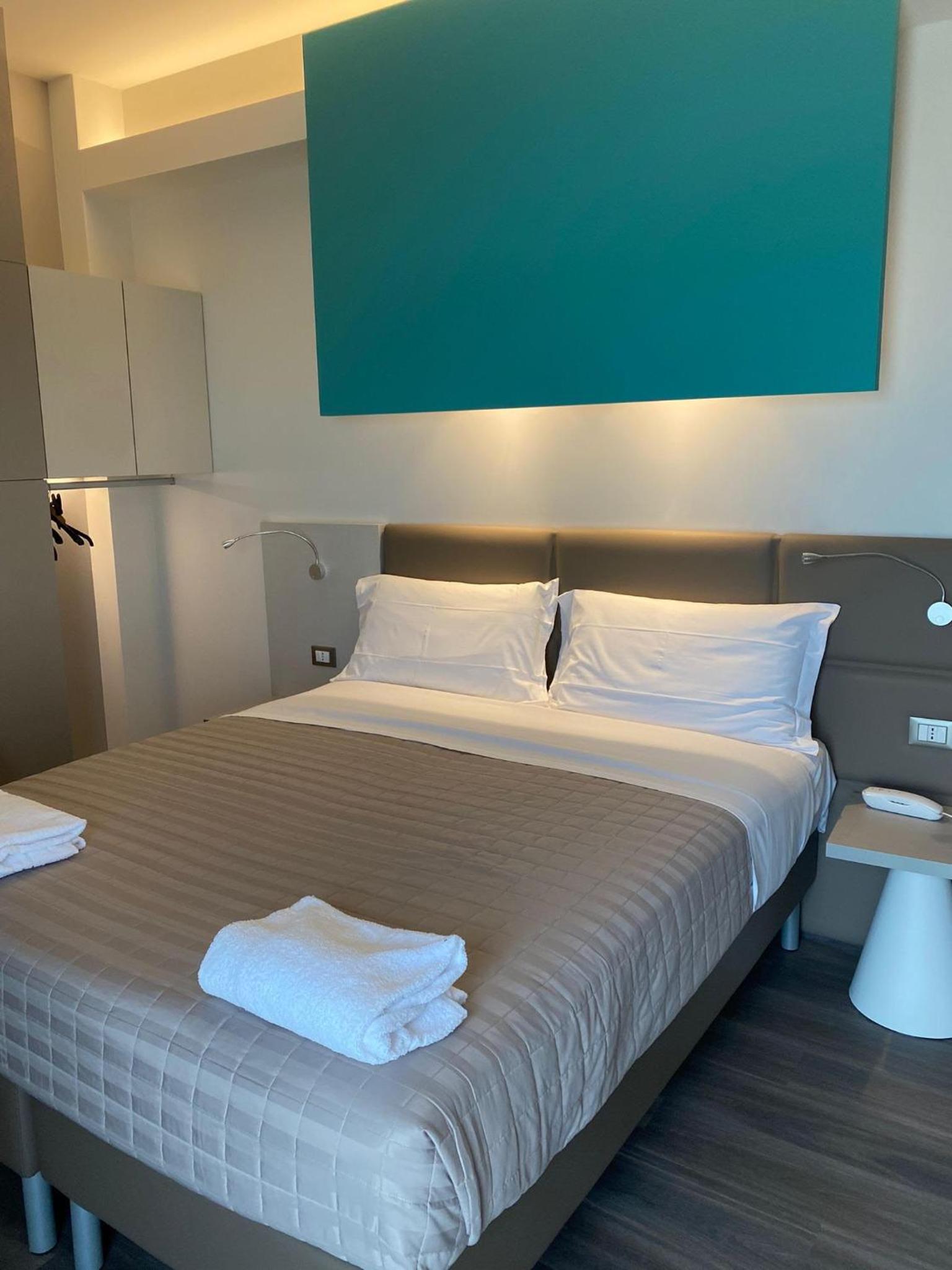 Superior Room with Side Sea View  photo 1