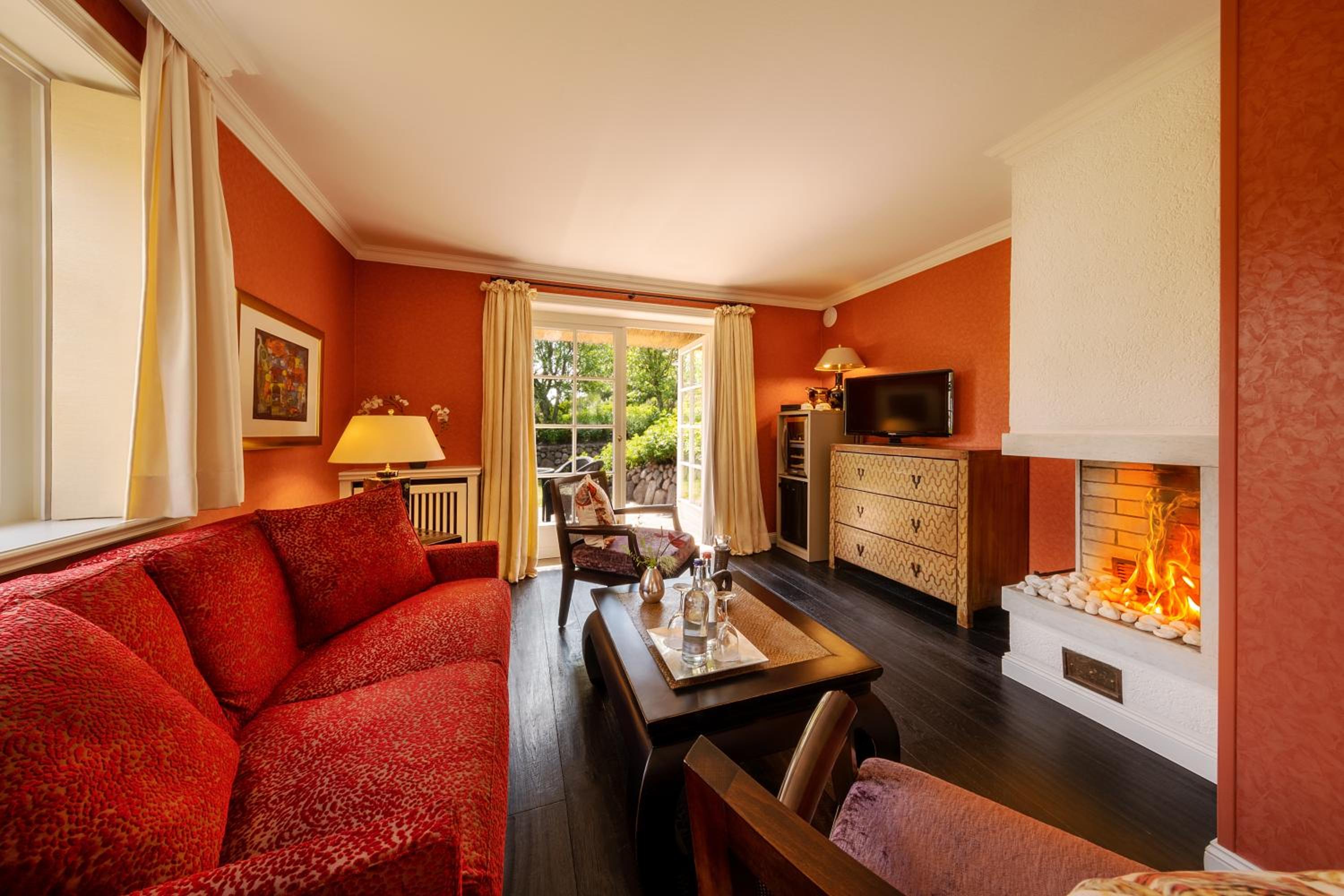 Junior Suite with Garden View