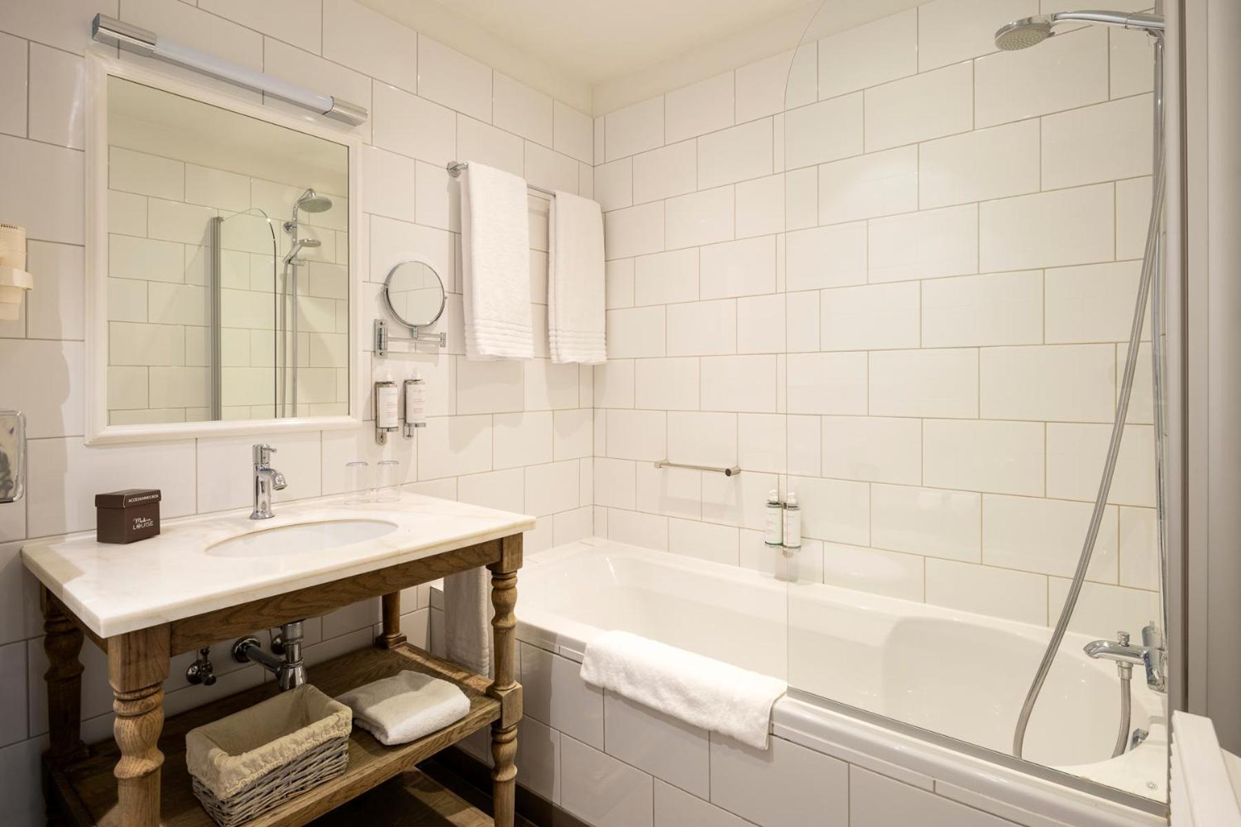 Superior Double Room photo 2