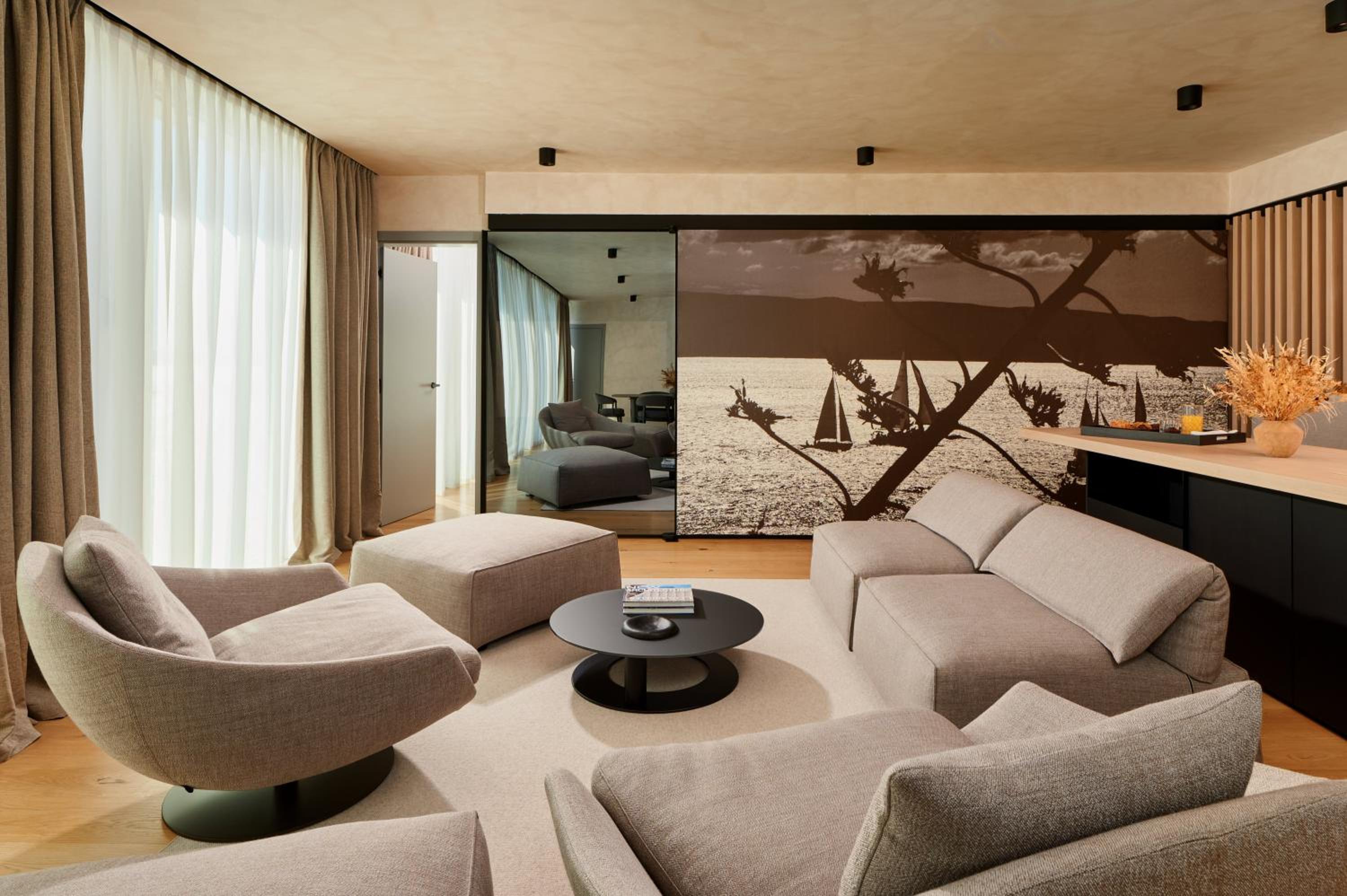 Suite Ambasador with Sea View  photo 3