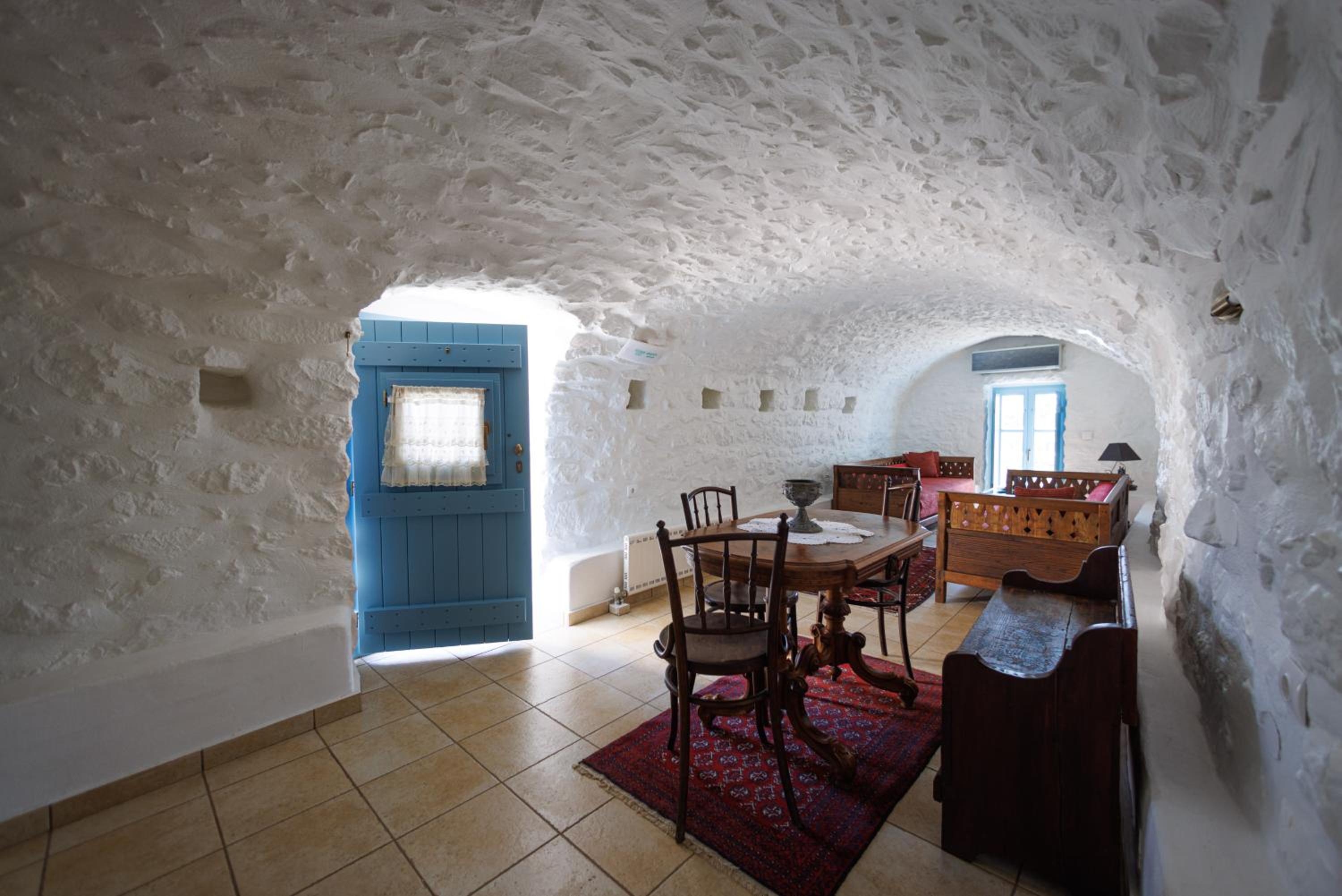 Suite with Garden View