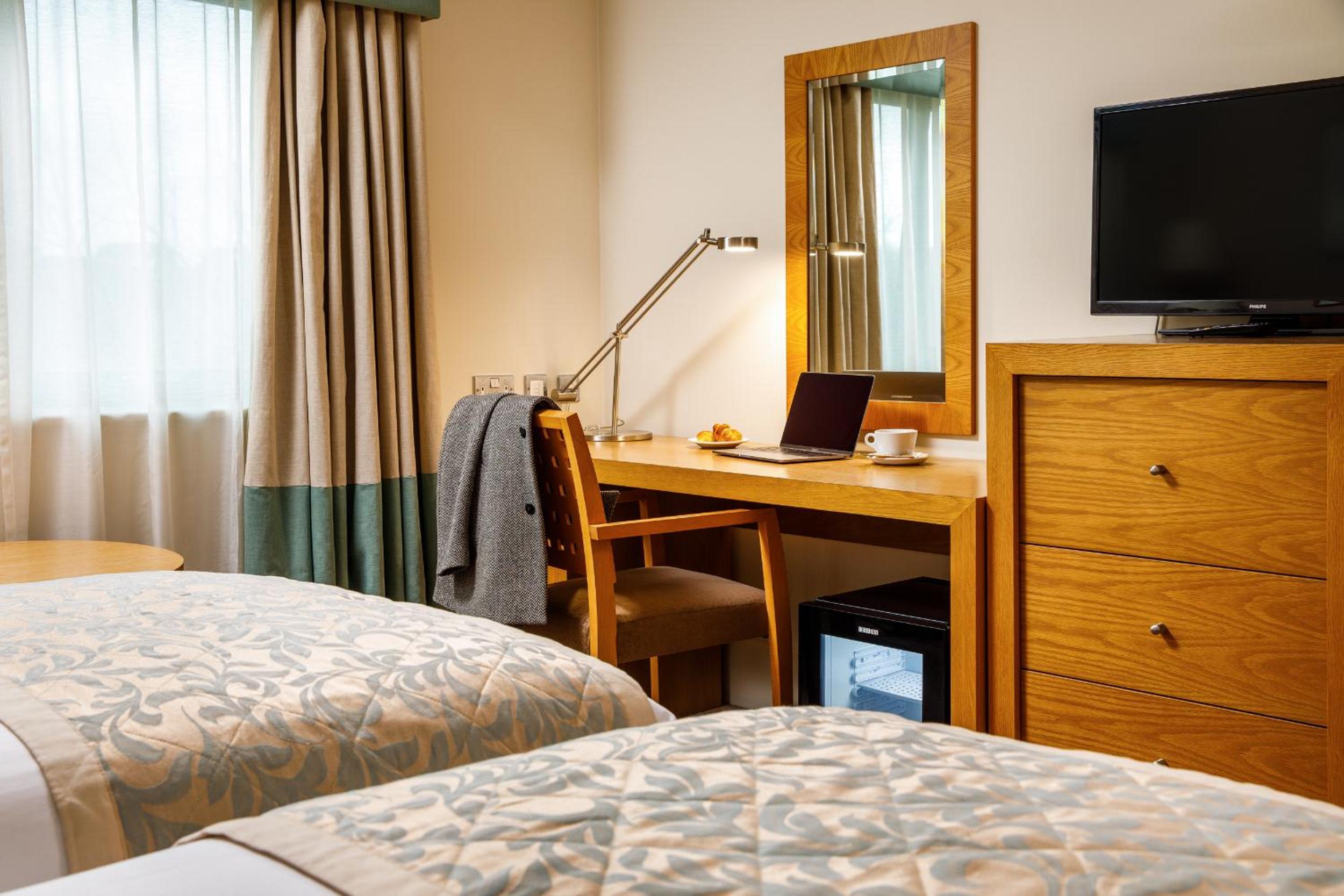 Classic Twin Room - Photo 7