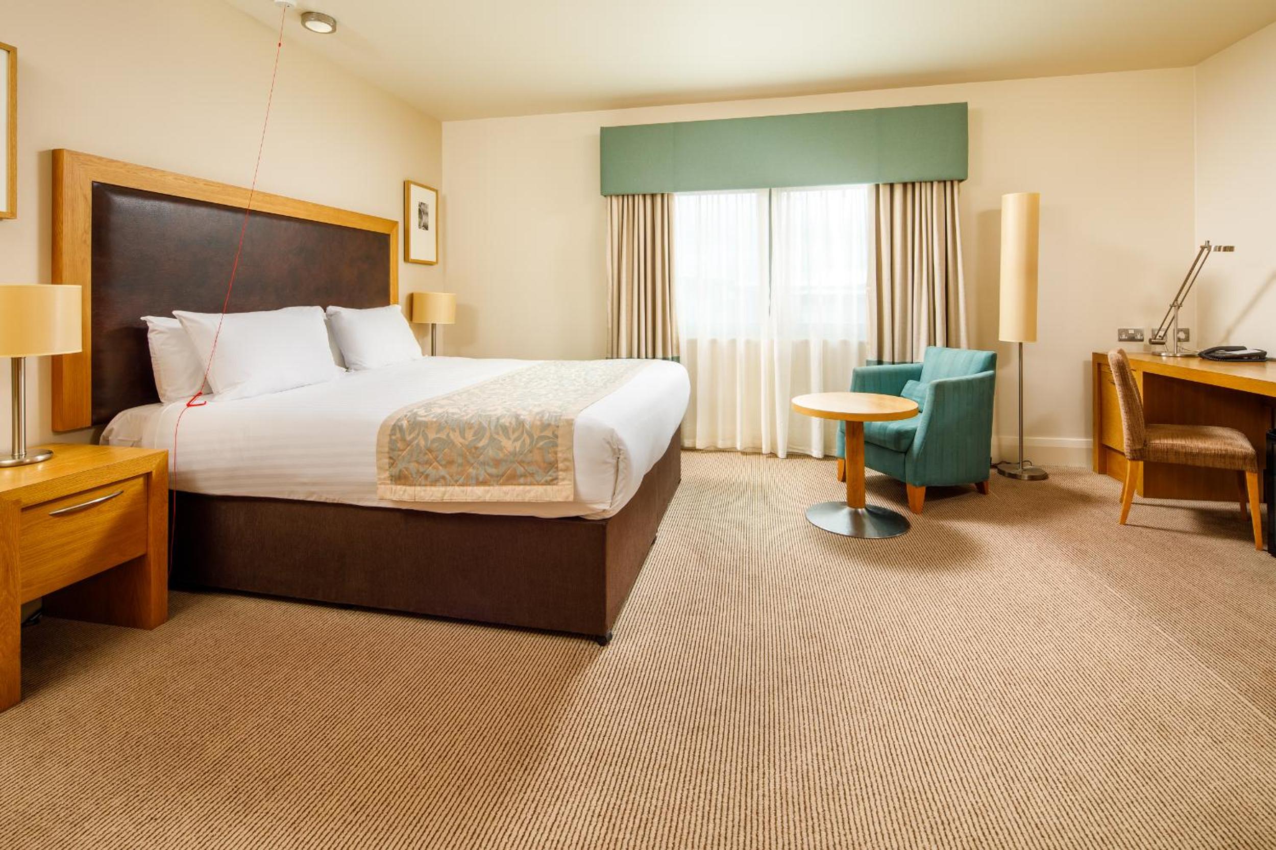 Classic King Room - Photo 7