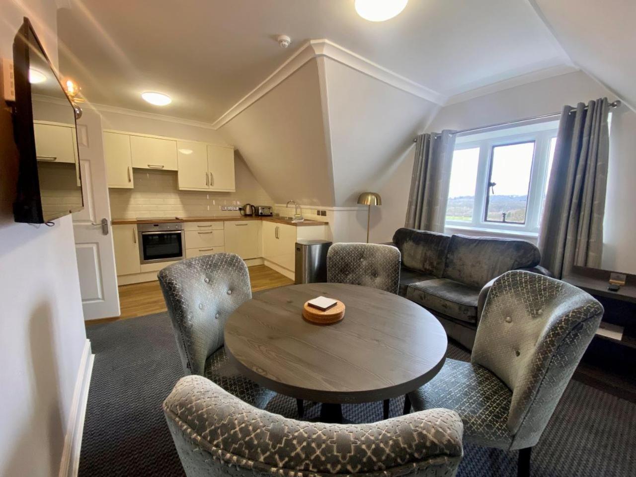 Premium Main Hall Apartment - One Bedroom with Sofa Bed photo 1