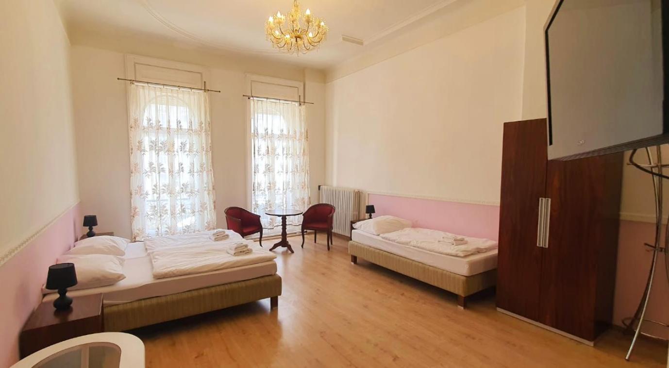 Superior Triple Room photo 2