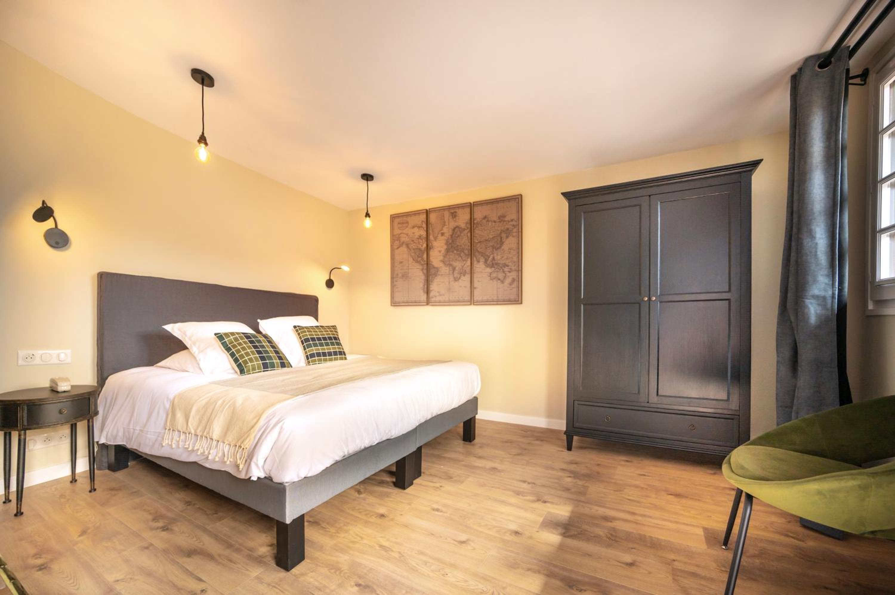 Double or Twin Room with Garden View photo 2