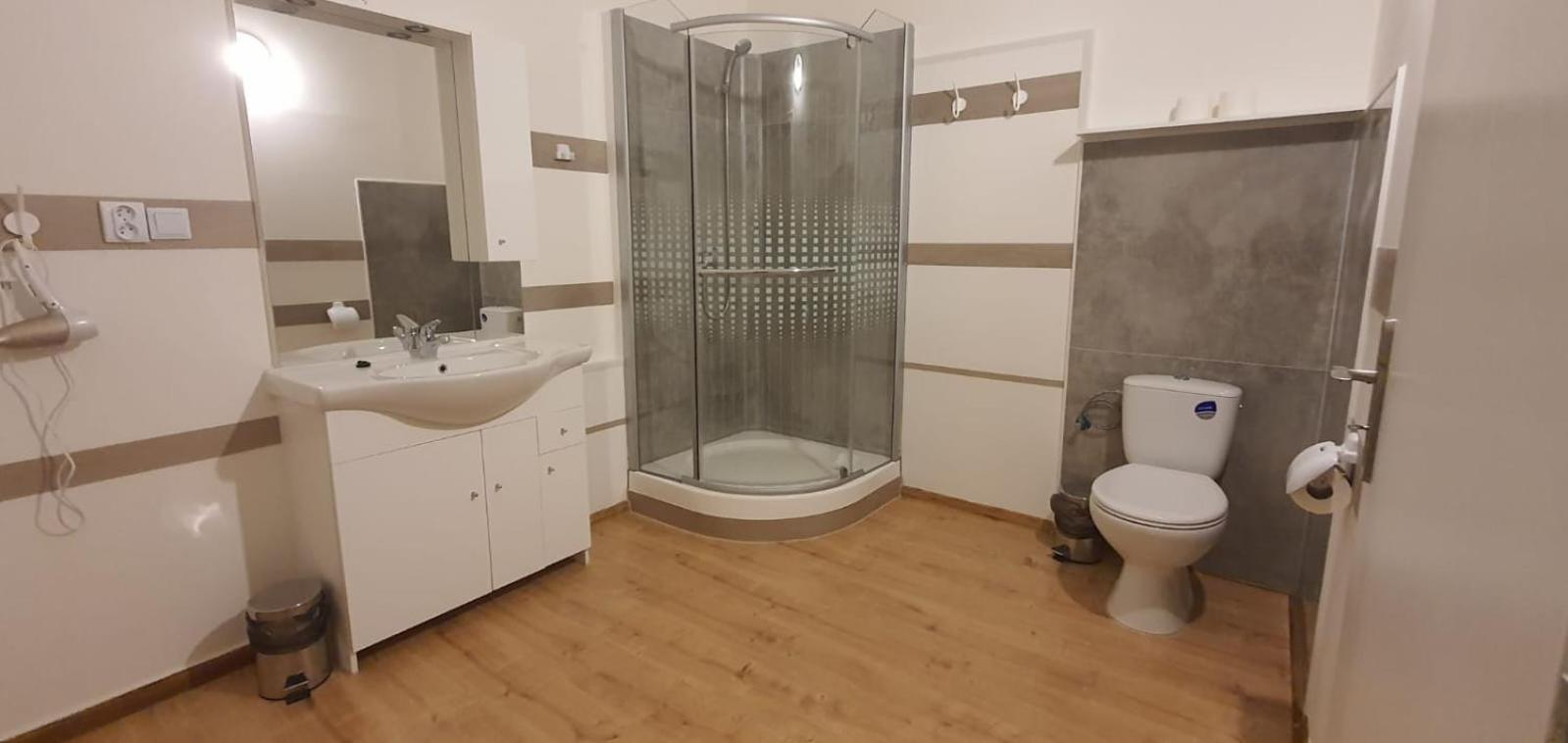 Superior Triple Room photo 3