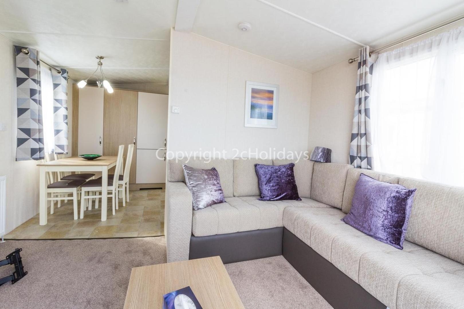 Mobile Home photo 1