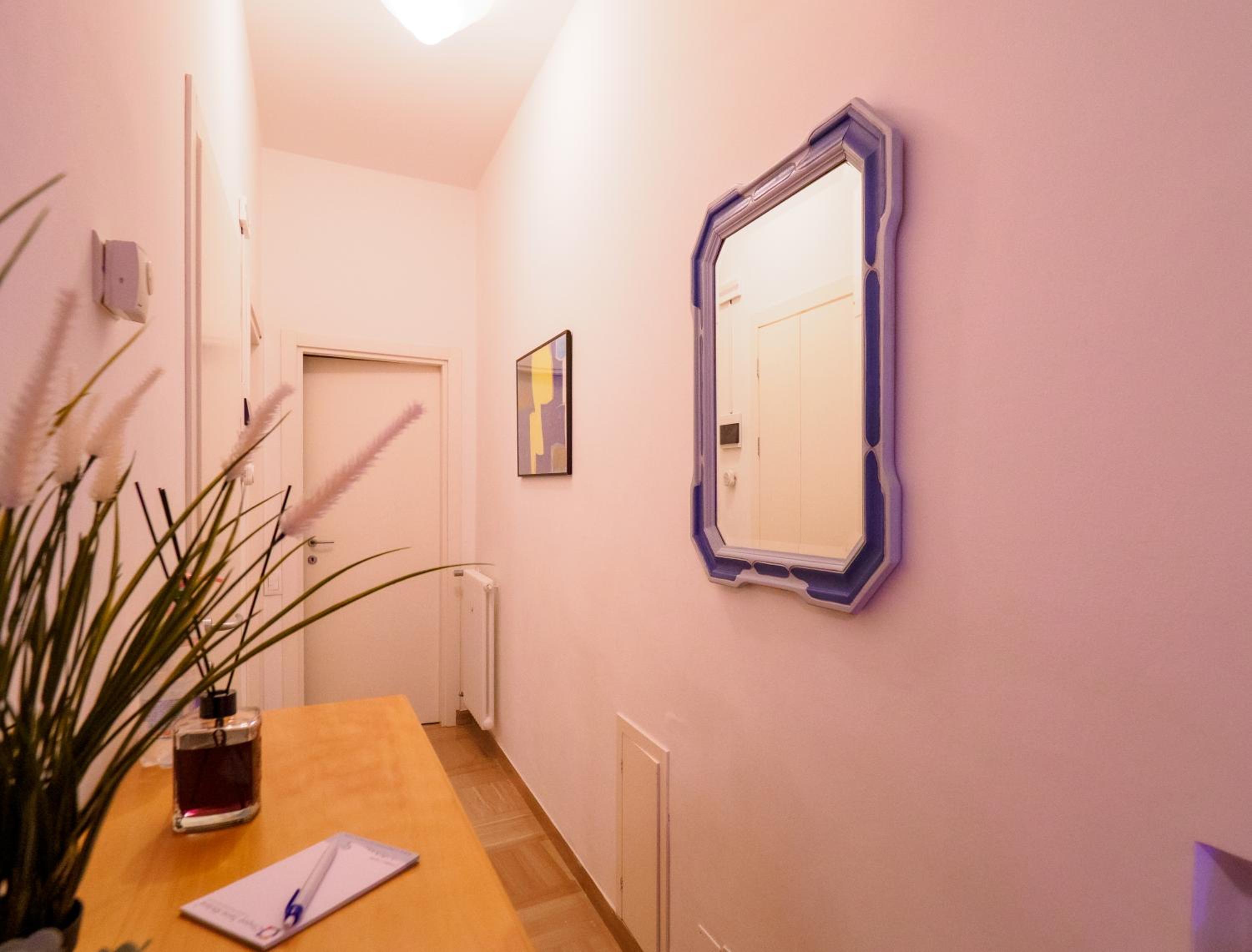 One-Bedroom Apartment - Photo 17