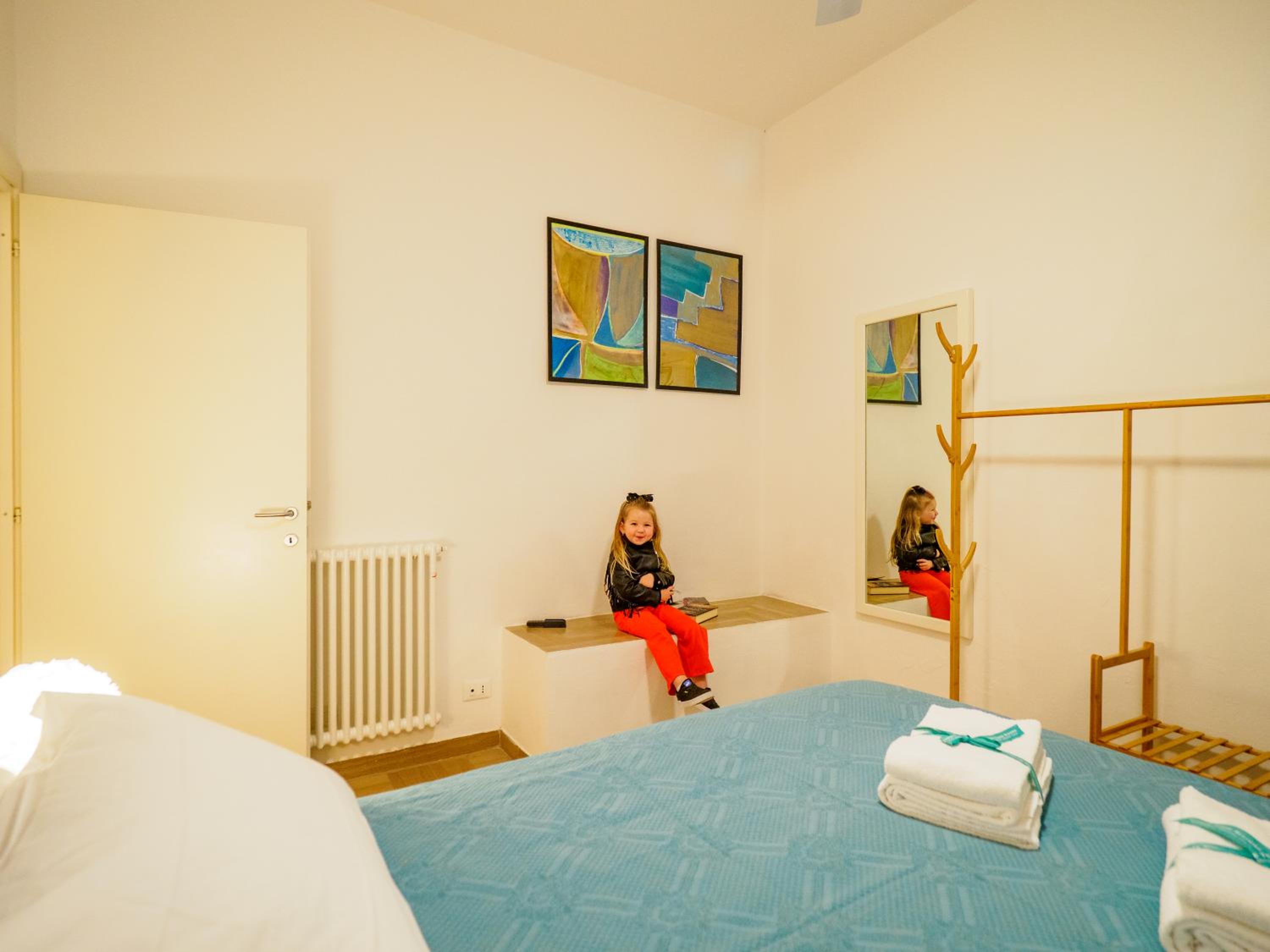One-Bedroom Apartment - Photo 14