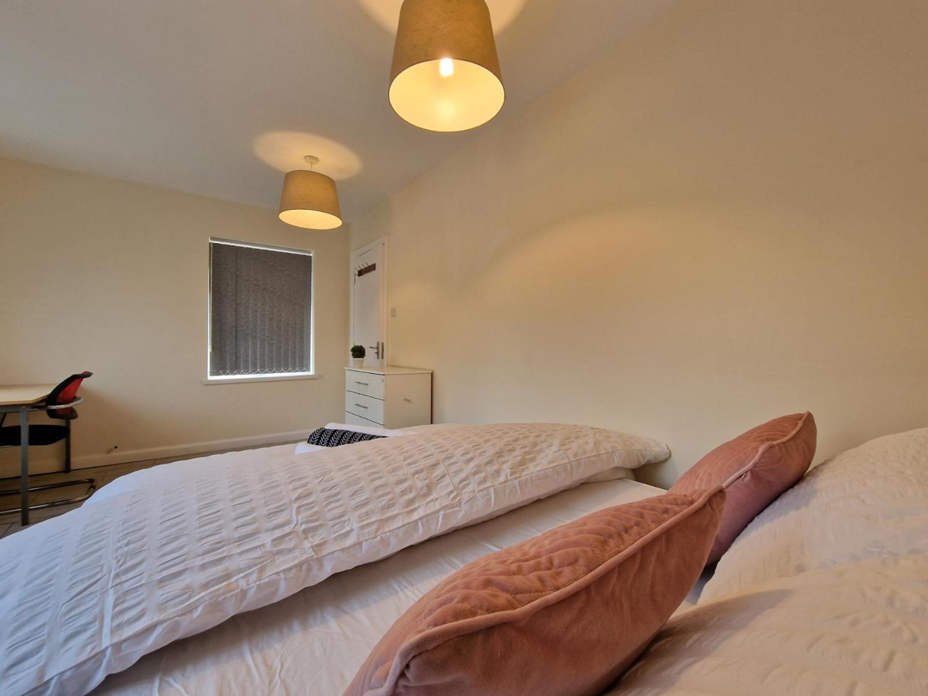 Double Room with Shared Bathroom