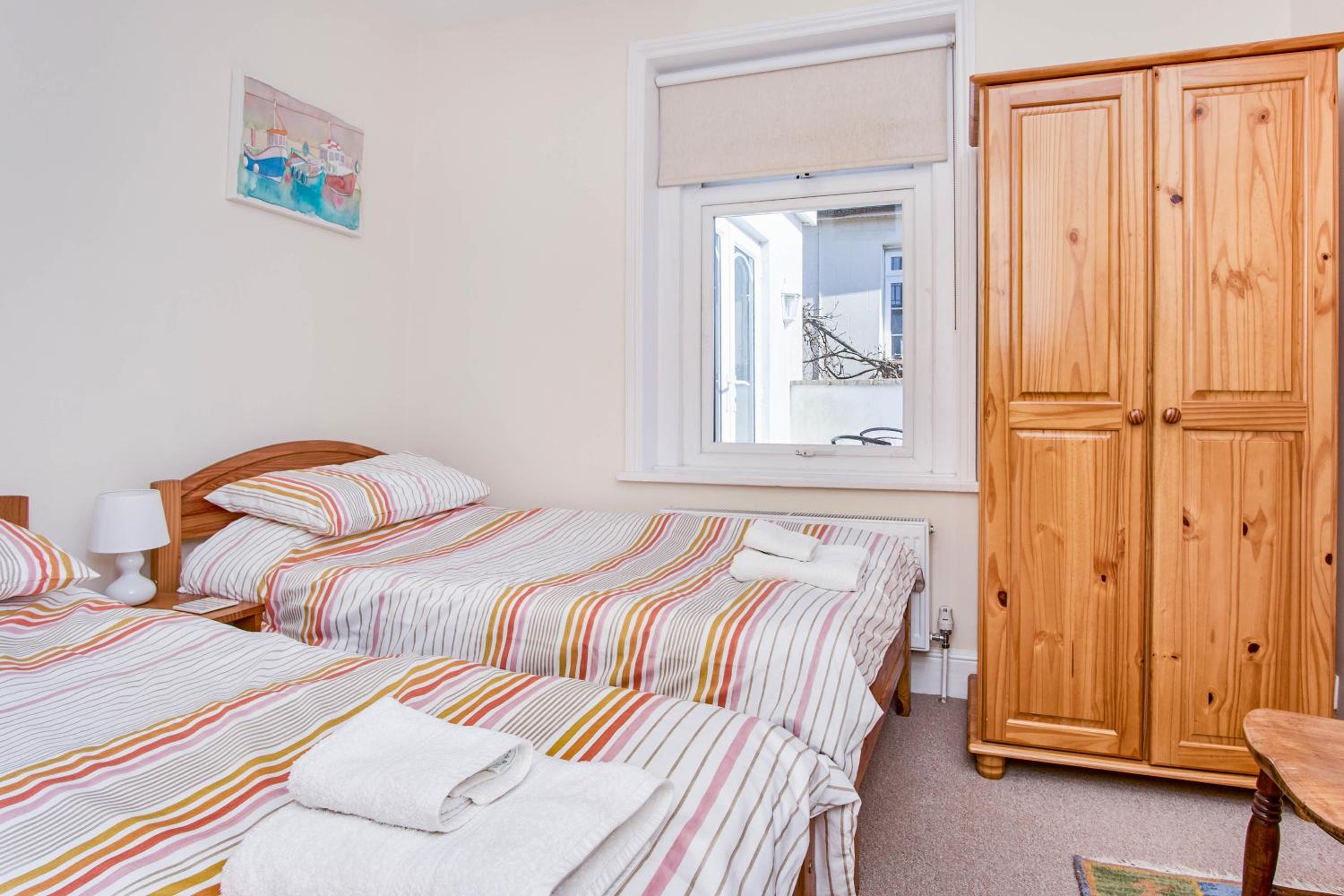 Three-Bedroom House photo 1
