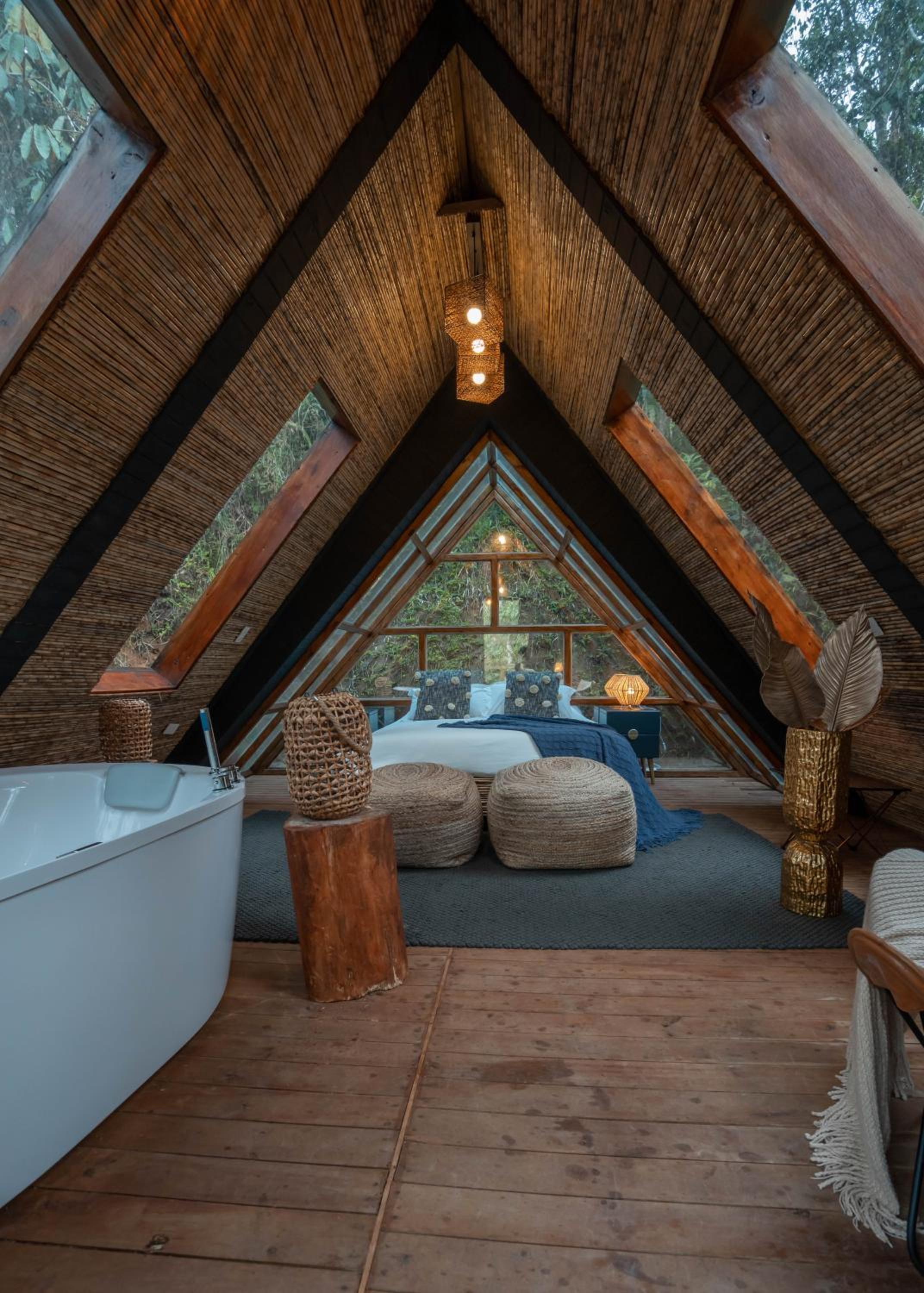Bubble Sky Glamping - New Swiss Cabin