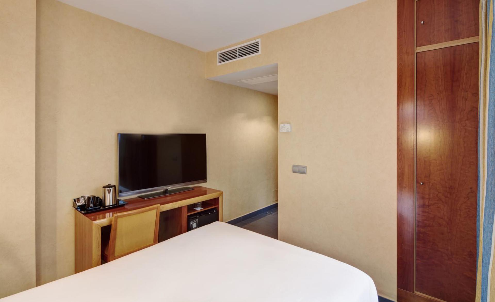 Single Room photo 2