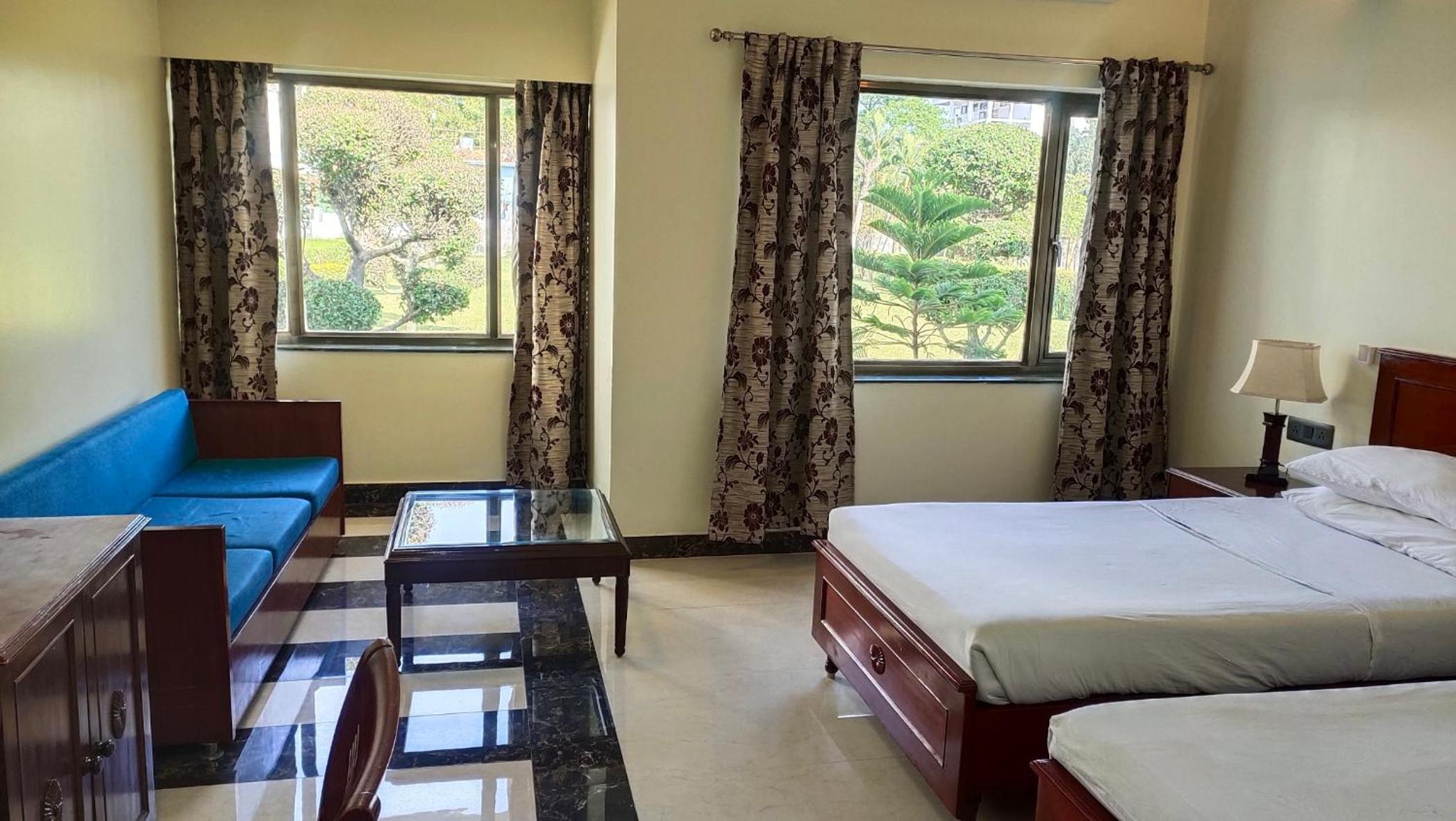 Deluxe Double Or Twin Room photo 3