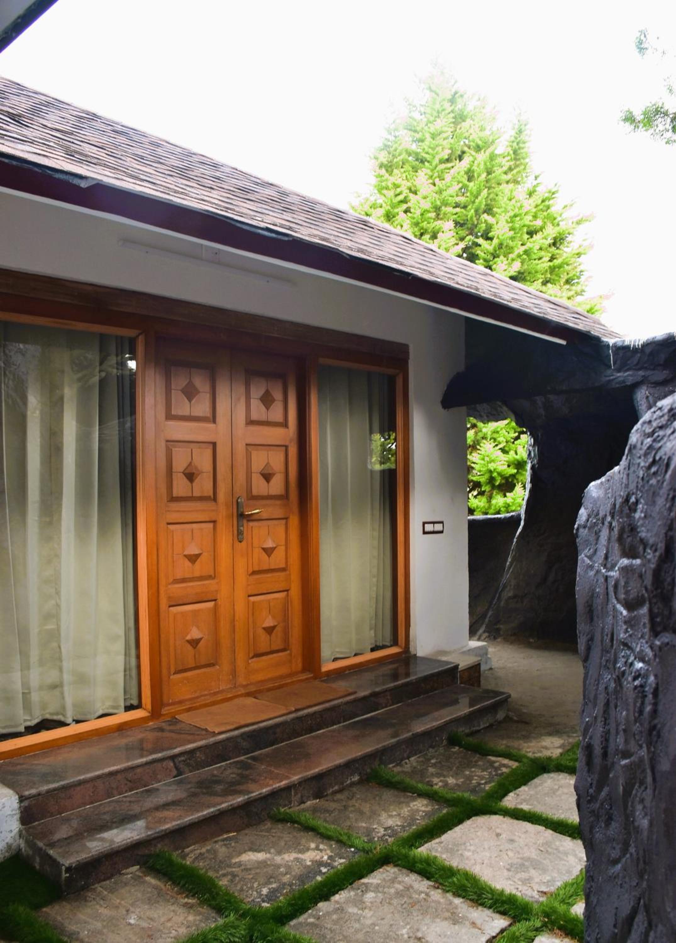 Suite with Mountain View - Photo 2