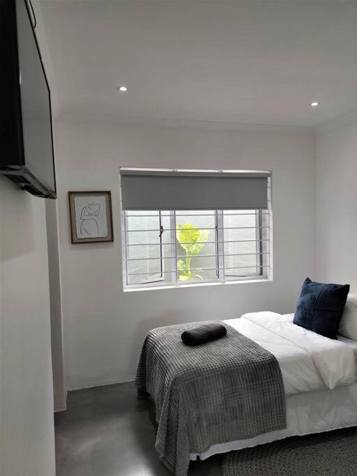 Four-Bedroom House photo 1