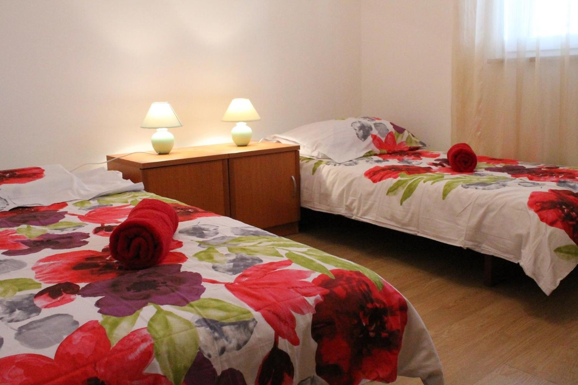 Spacious and affordable apartment for up to 6 people