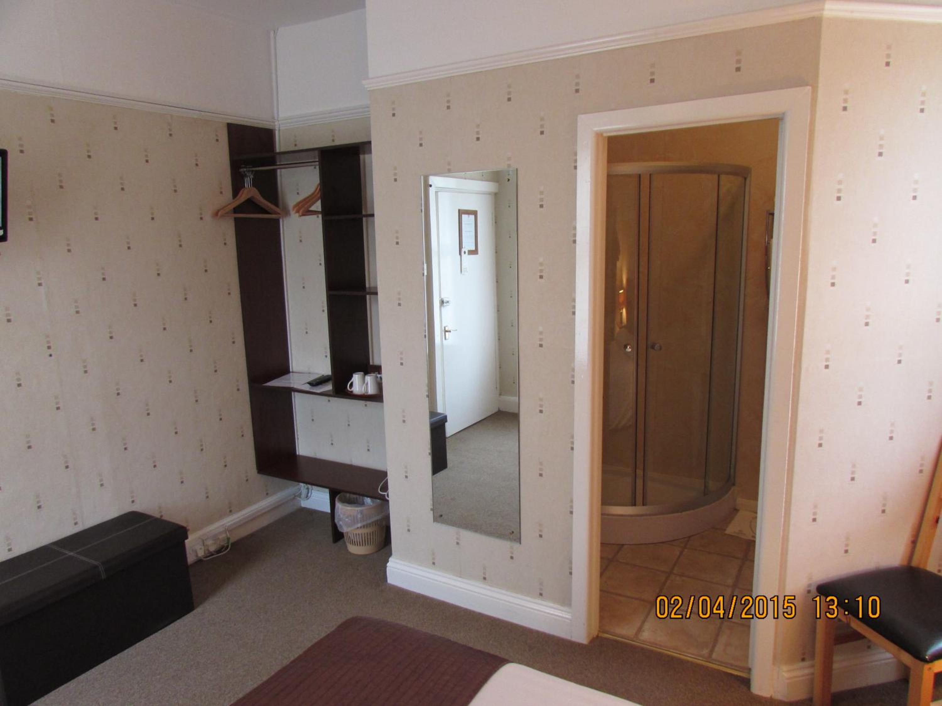 Economy Double Room photo 3